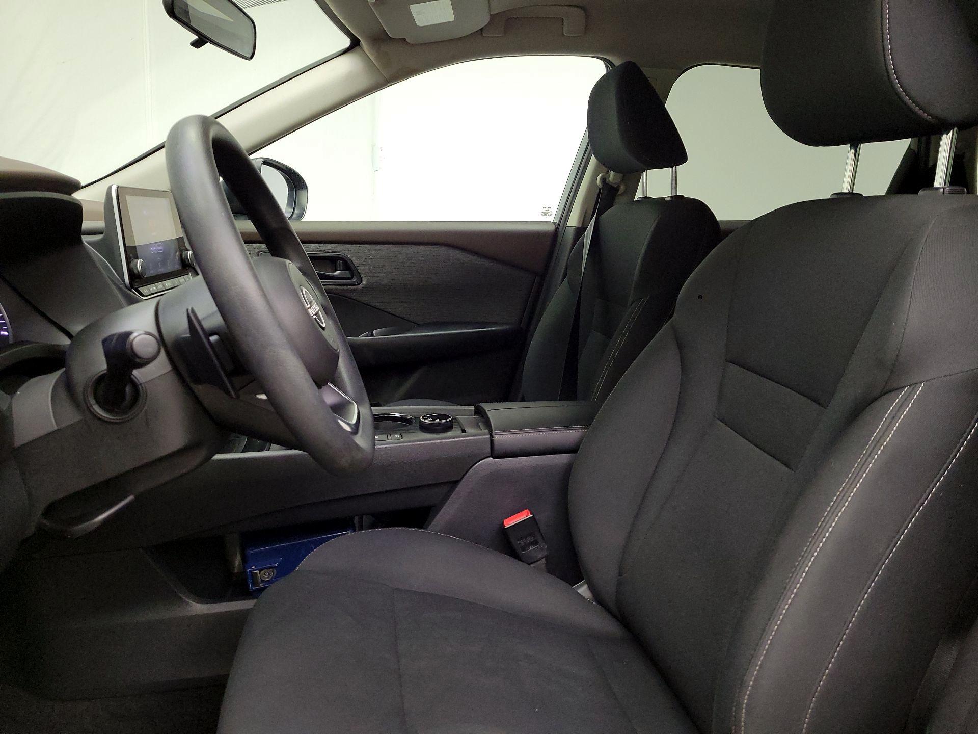 Thumbnail: 2023 Nissan Rogue - 11