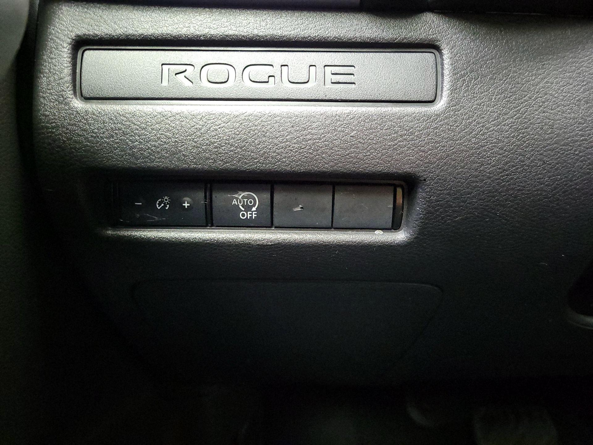 Thumbnail: 2023 Nissan Rogue - 13