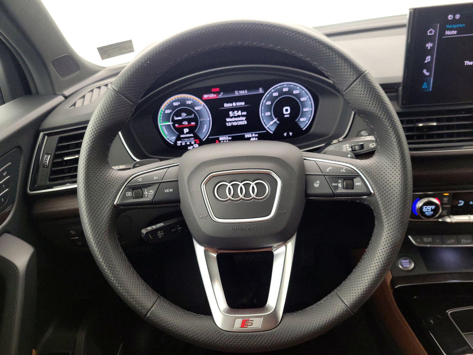 Thumbnail: 2024 Audi Q5 - 10