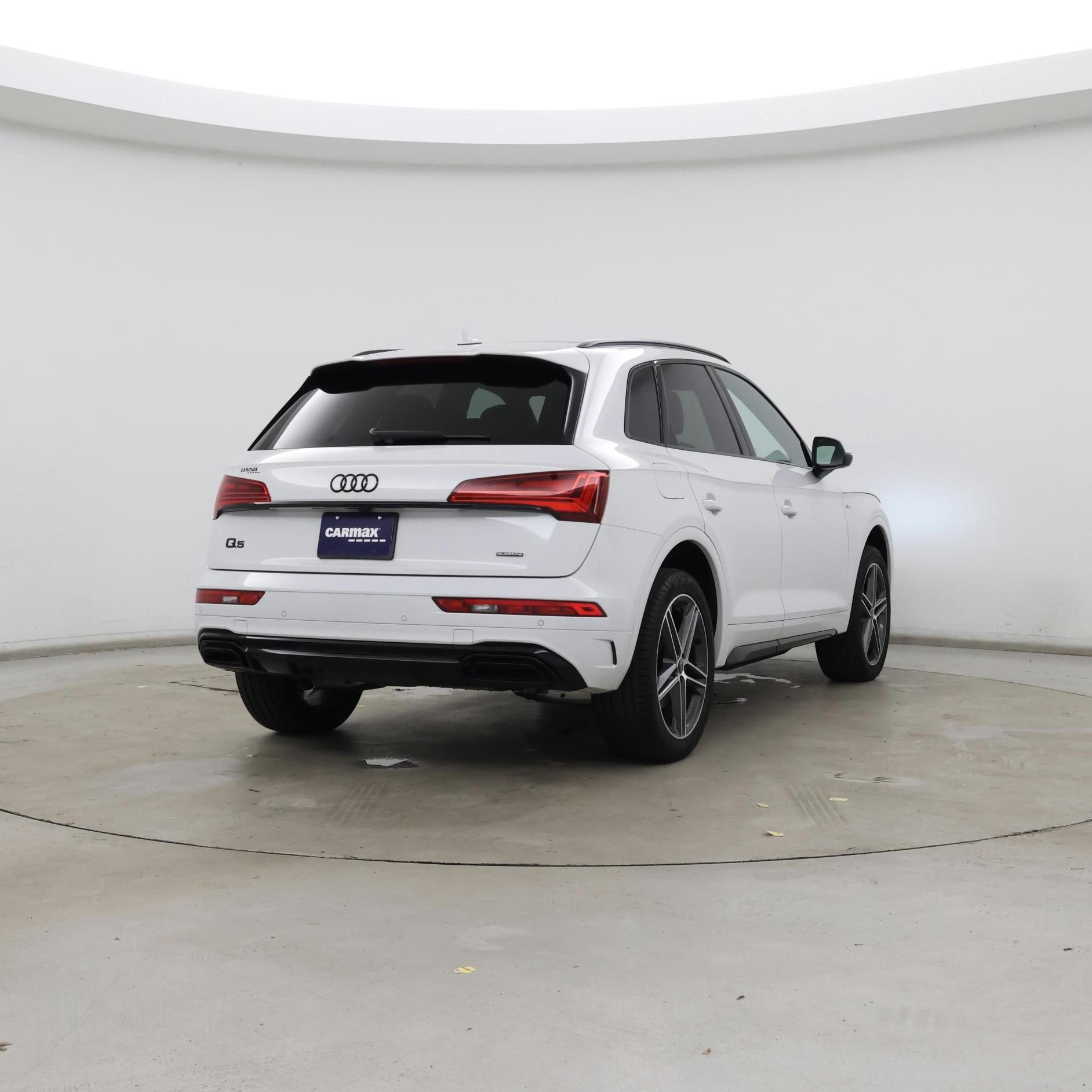 Thumbnail: 2024 Audi Q5 - 8