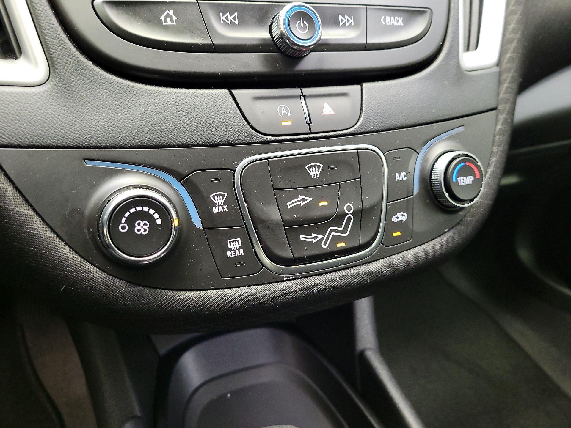 Thumbnail: 2023 Chevrolet Malibu - 16