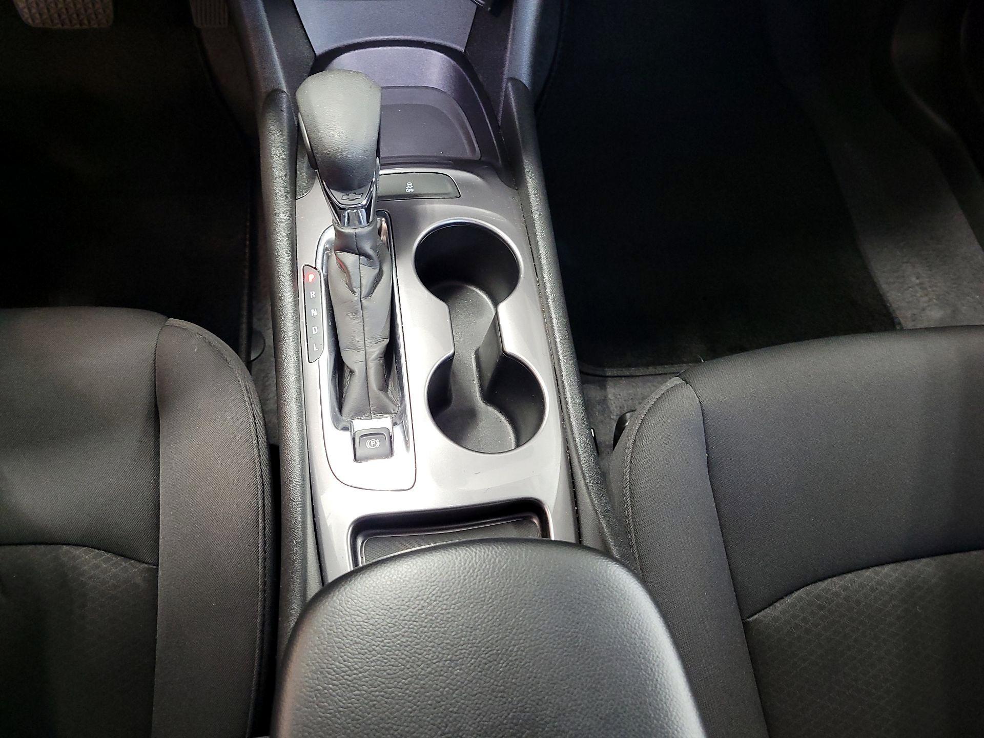 Thumbnail: 2023 Chevrolet Malibu - 17