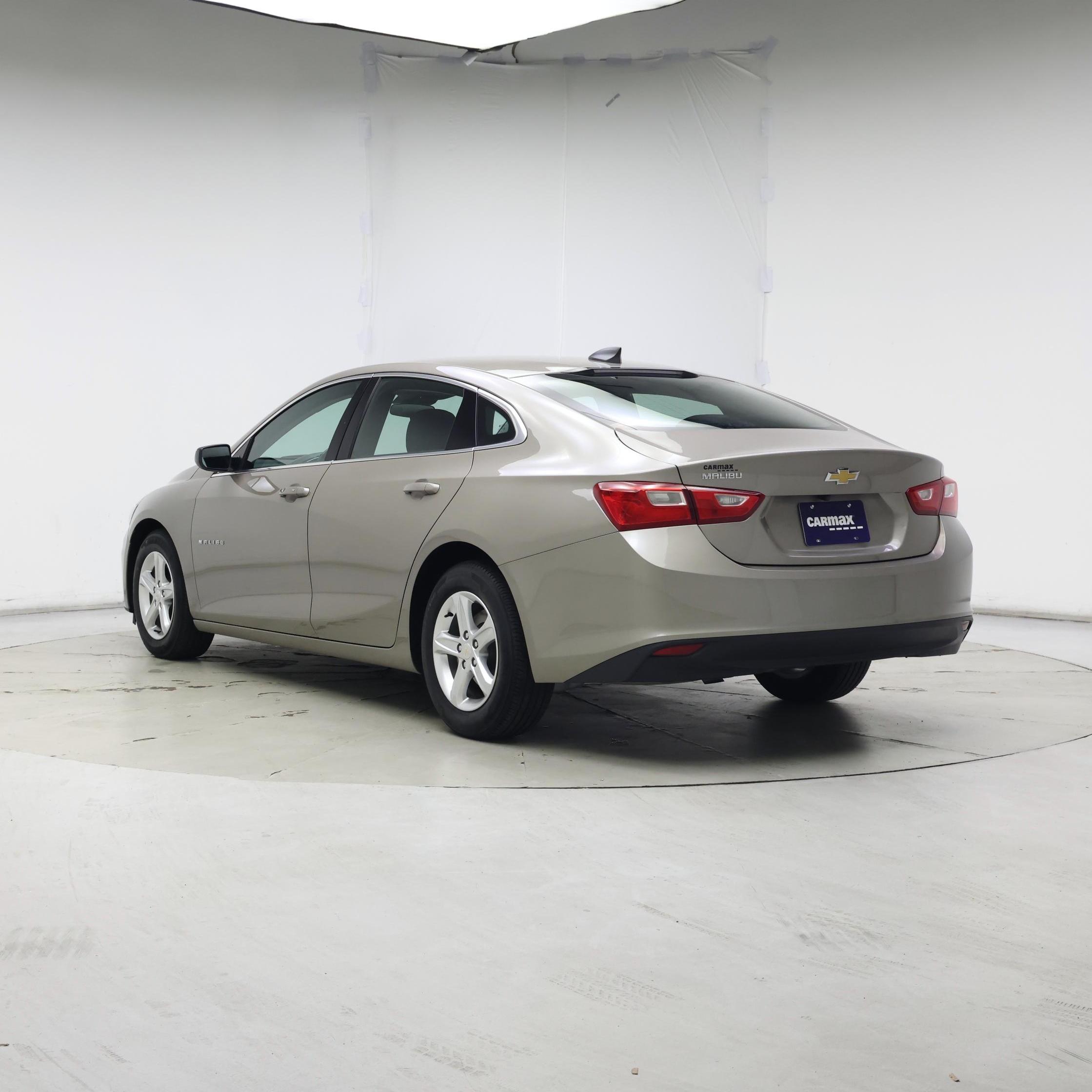 Thumbnail: 2023 Chevrolet Malibu - 2