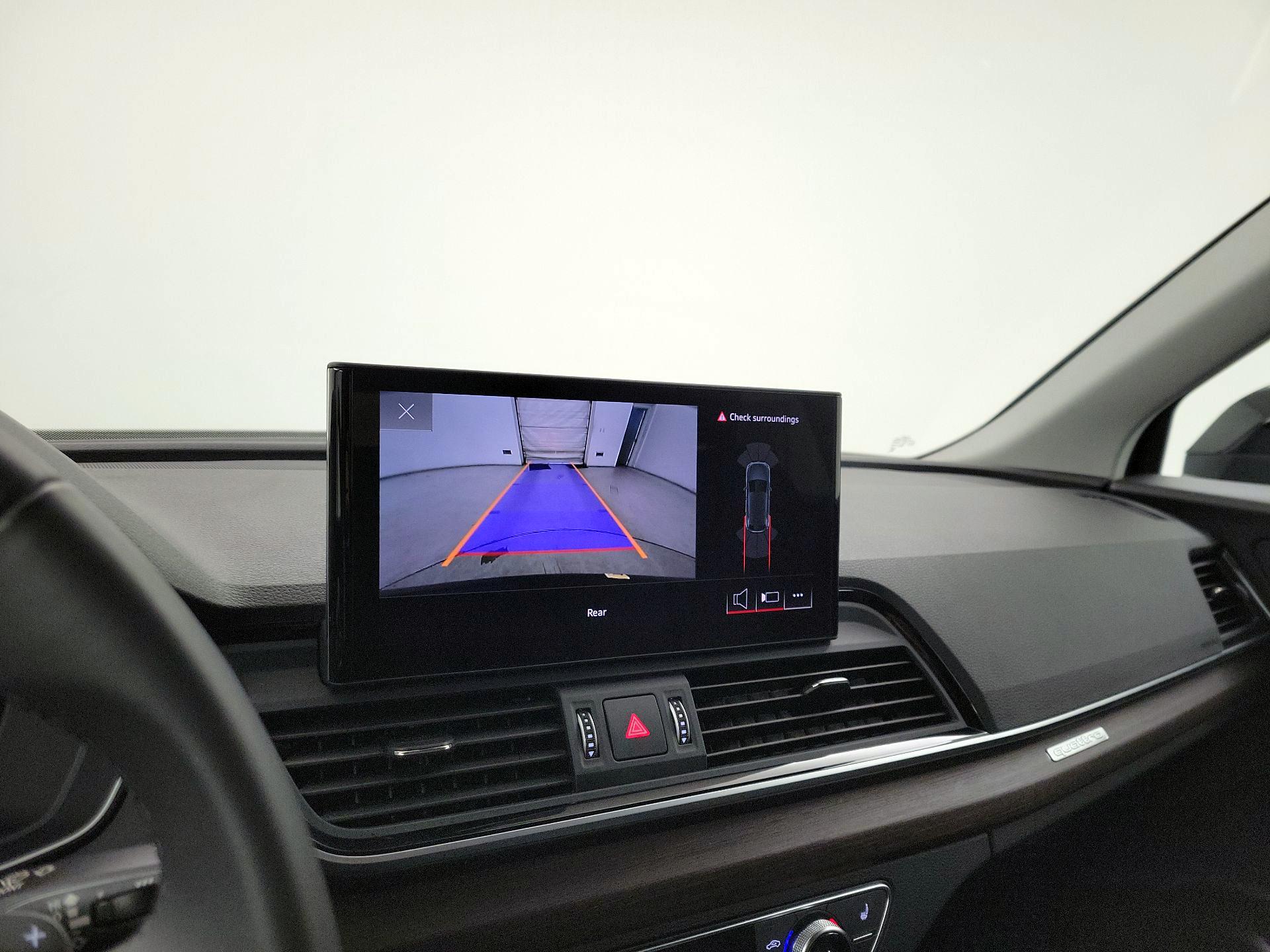 Thumbnail: 2024 Audi Q5 - 14