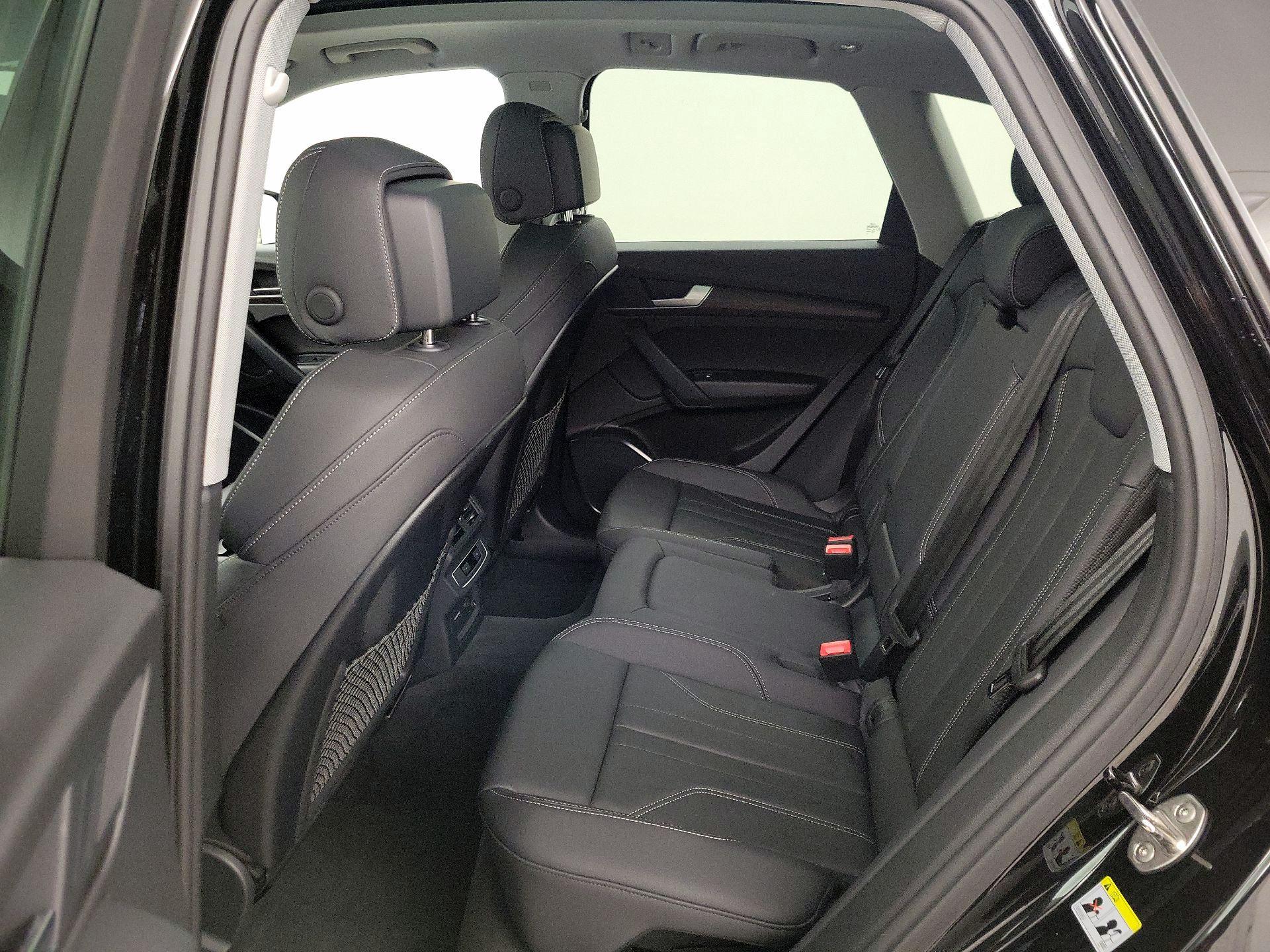 Thumbnail: 2024 Audi Q5 - 20