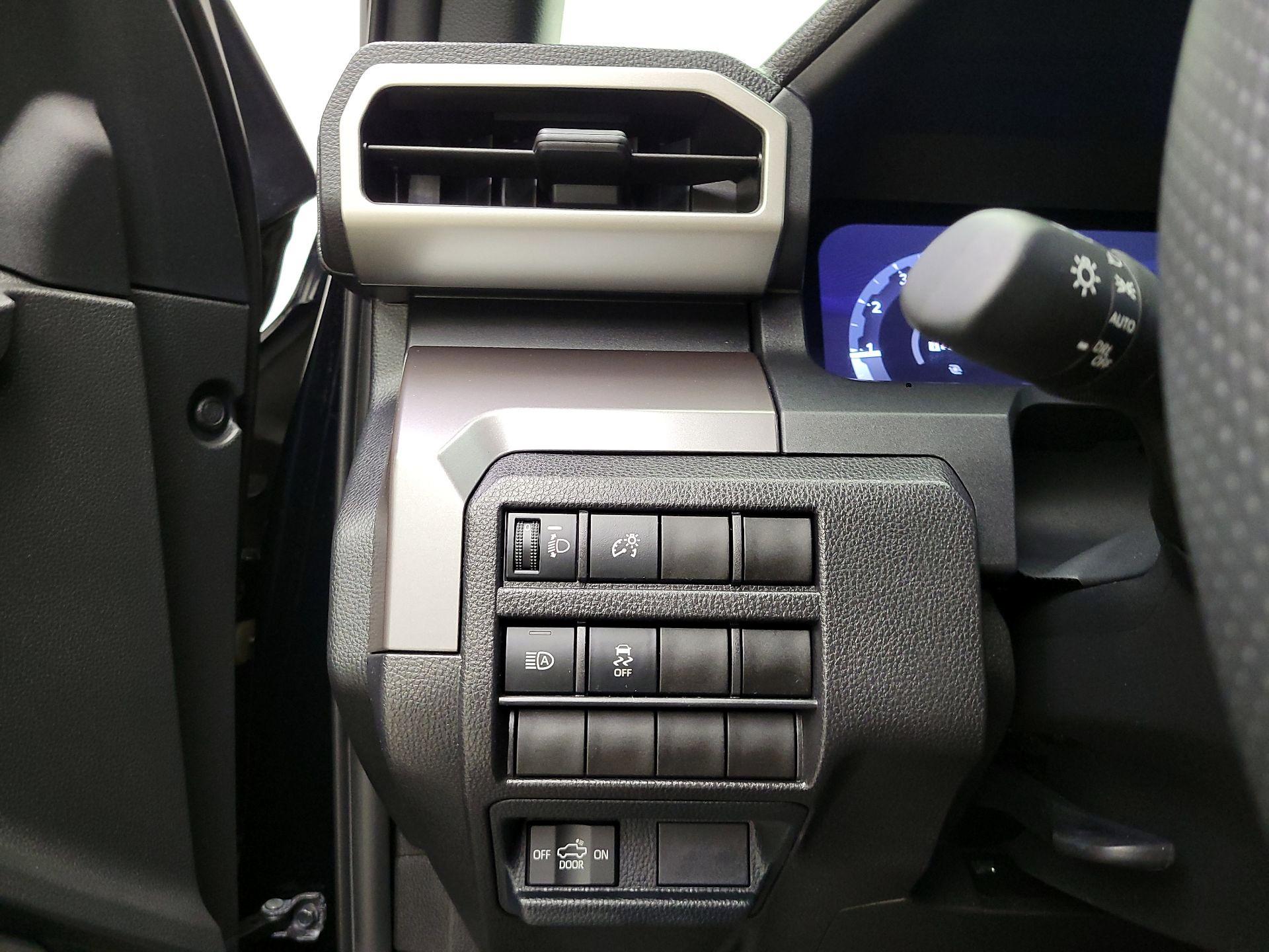 Thumbnail: 2025 Toyota Tacoma - 13