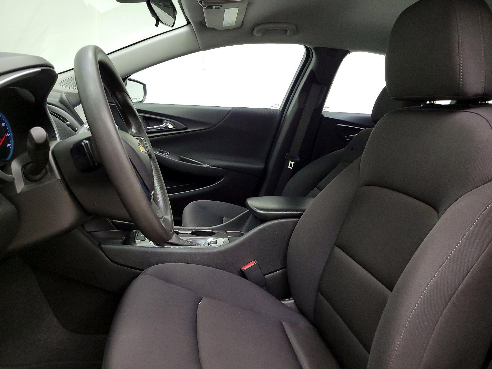 Thumbnail: 2023 Chevrolet Malibu - 11