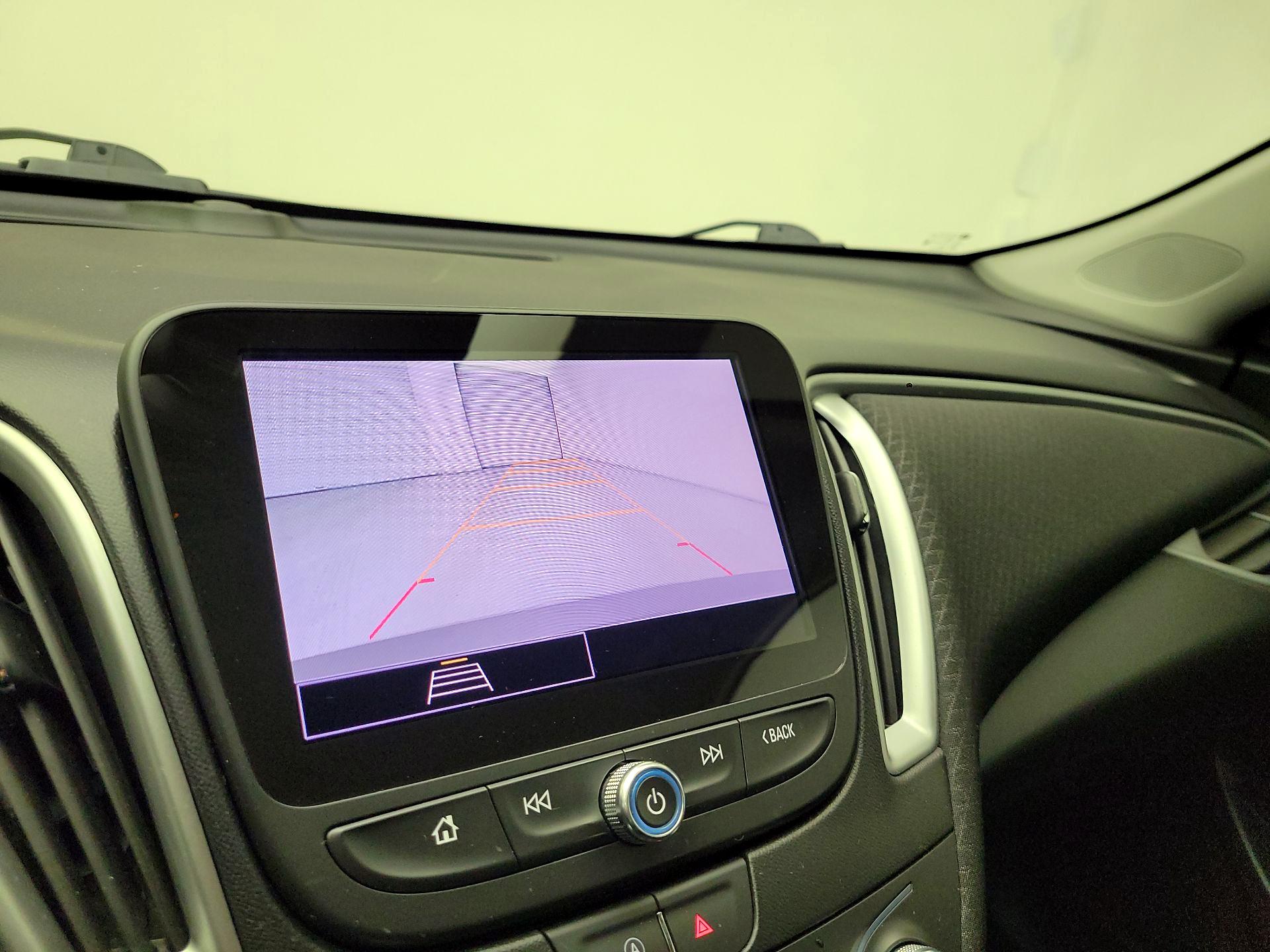 Thumbnail: 2023 Chevrolet Malibu - 15