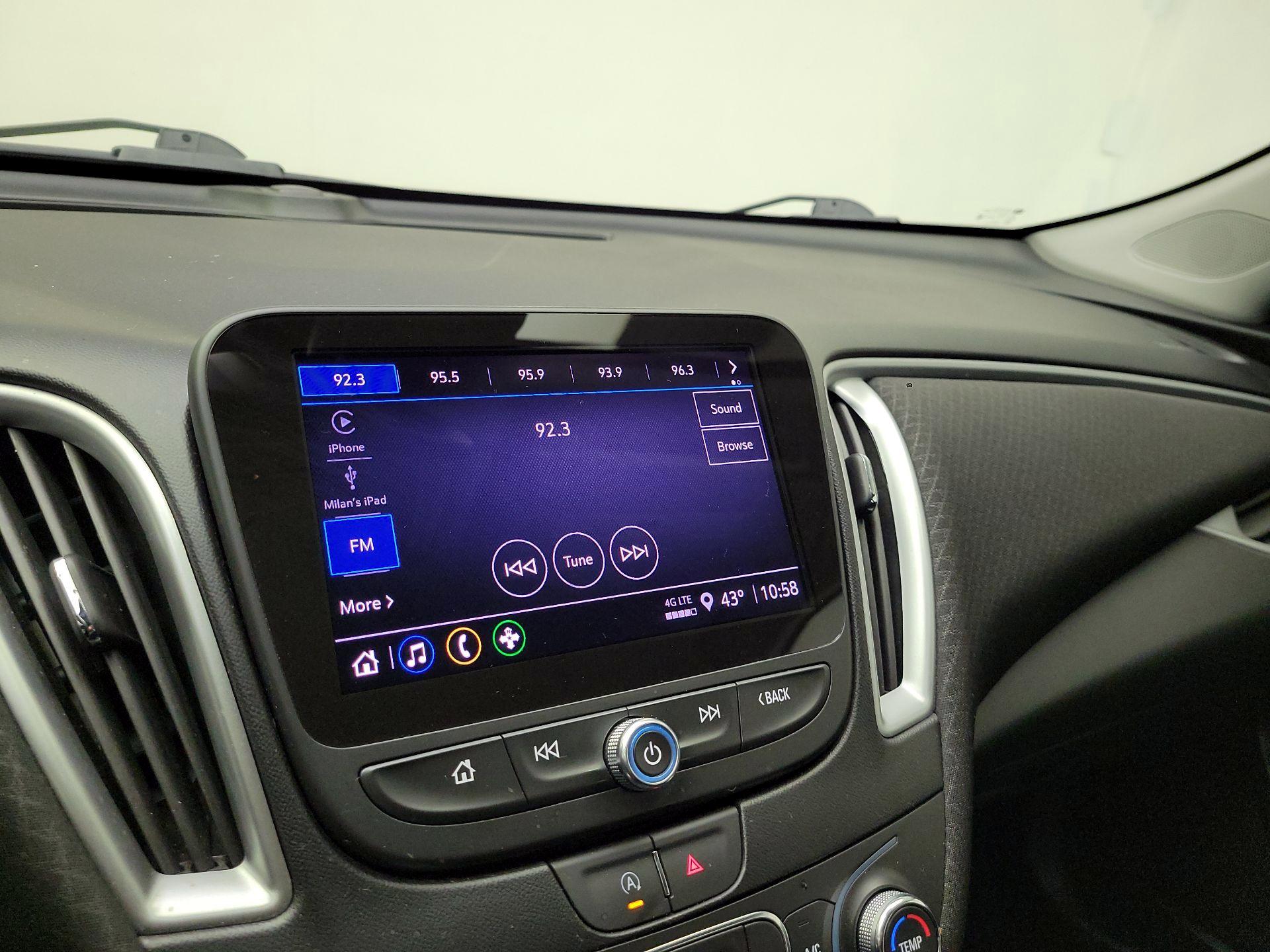 Thumbnail: 2023 Chevrolet Malibu - 16