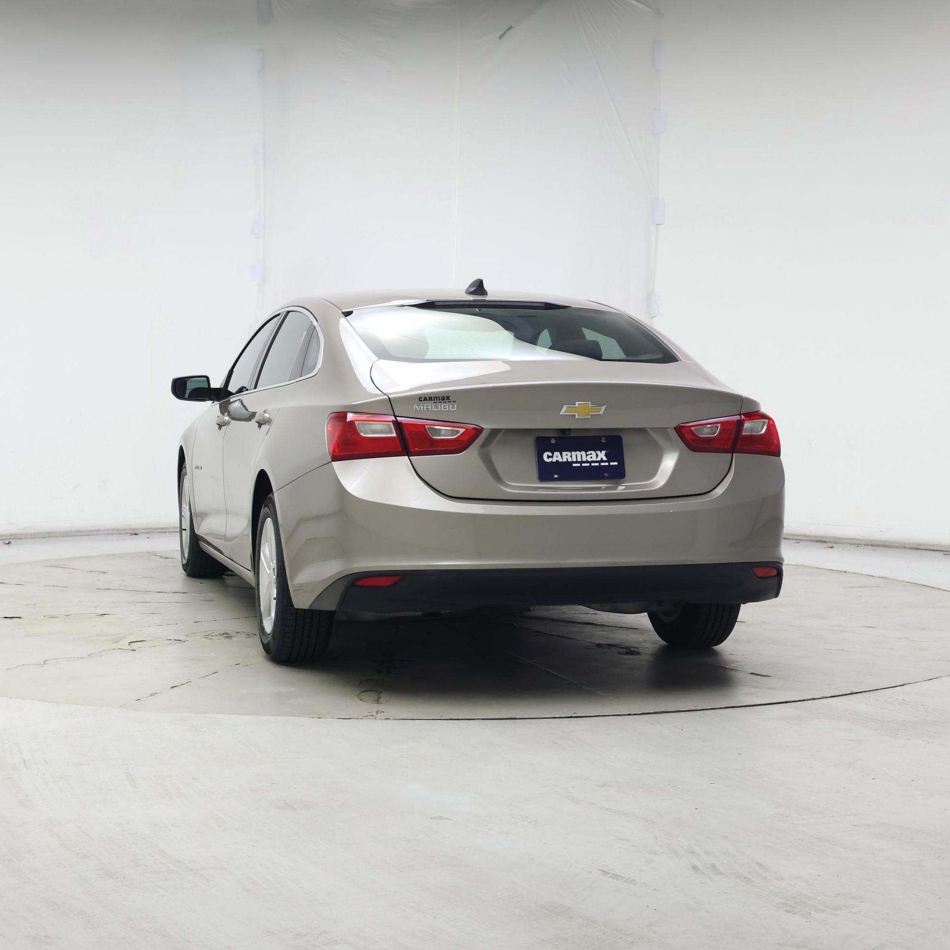 Thumbnail: 2023 Chevrolet Malibu - 6