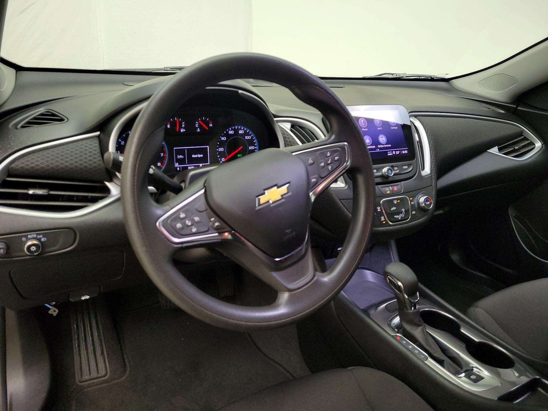 Thumbnail: 2023 Chevrolet Malibu - 9