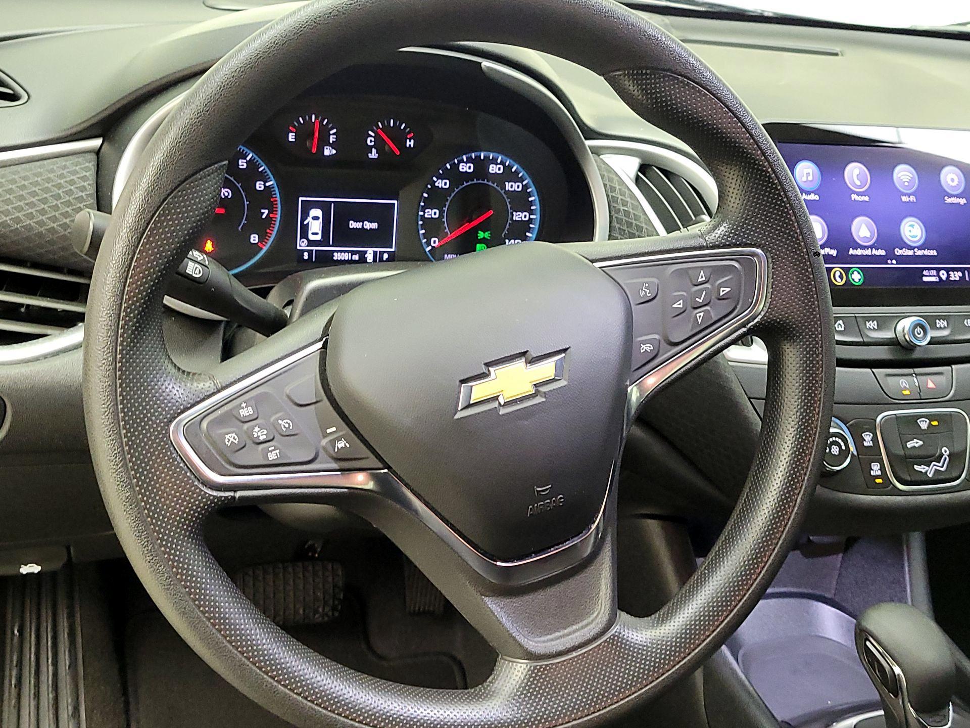 Thumbnail: 2023 Chevrolet Malibu - 10