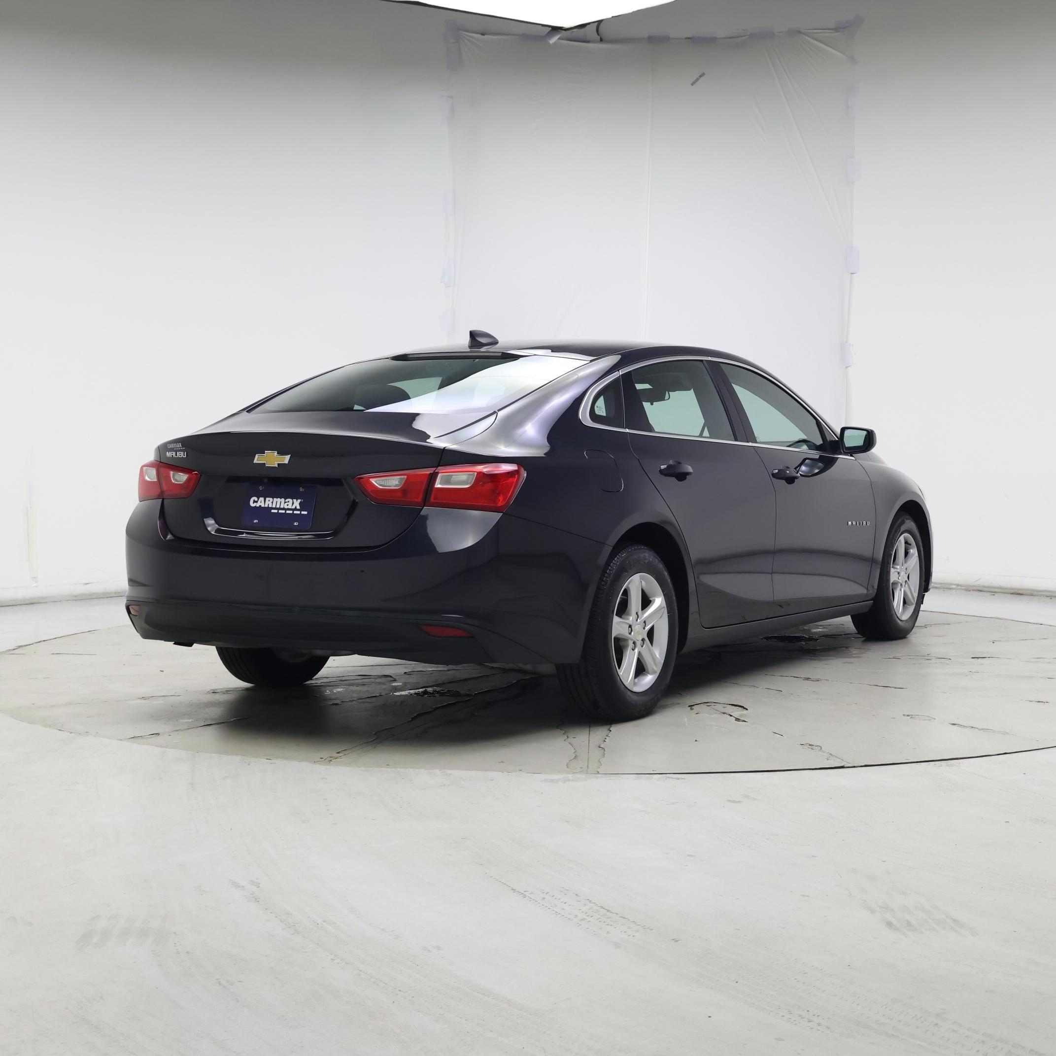 Thumbnail: 2023 Chevrolet Malibu - 8