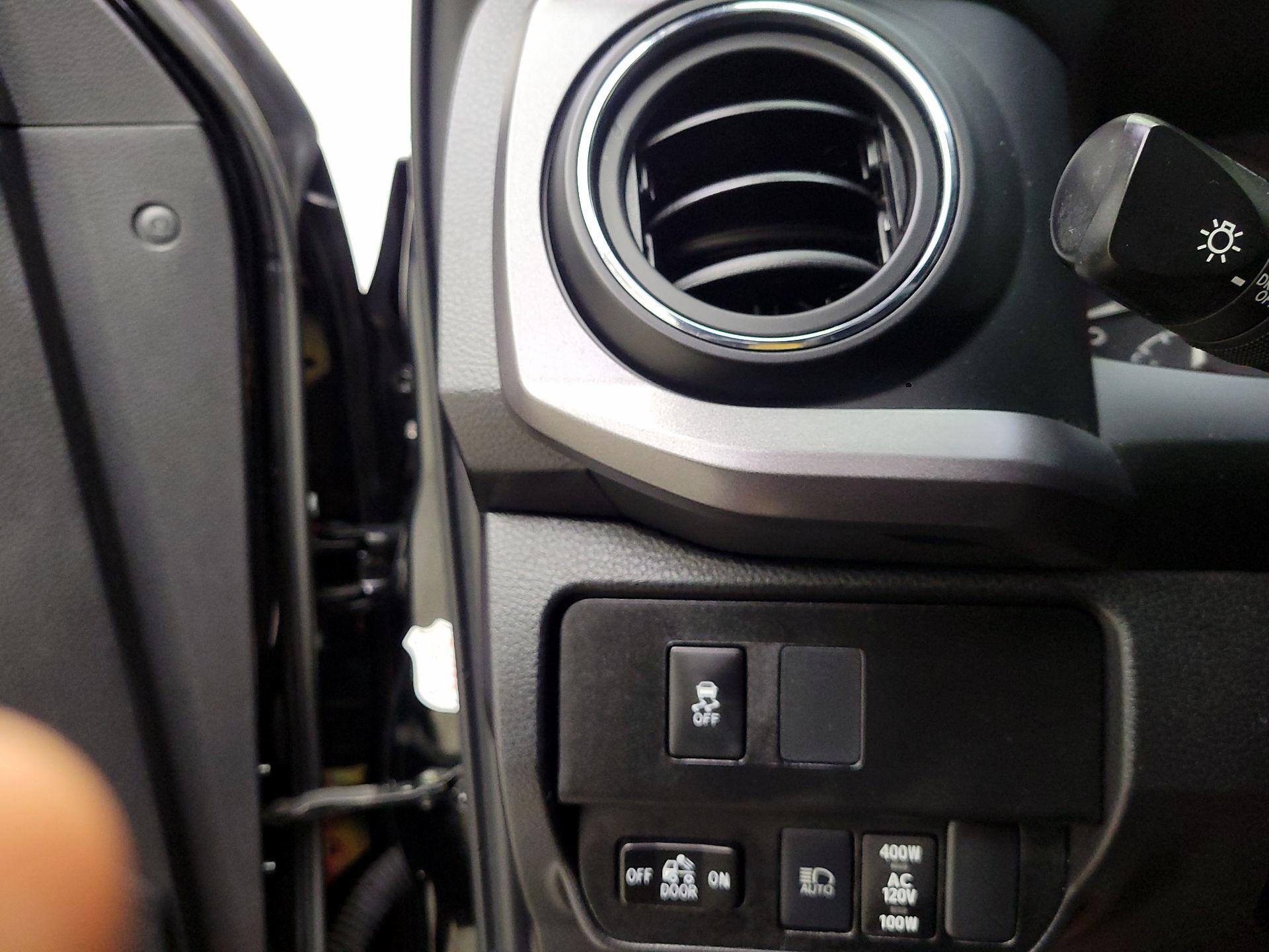 Thumbnail: 2023 Toyota Tacoma - 13