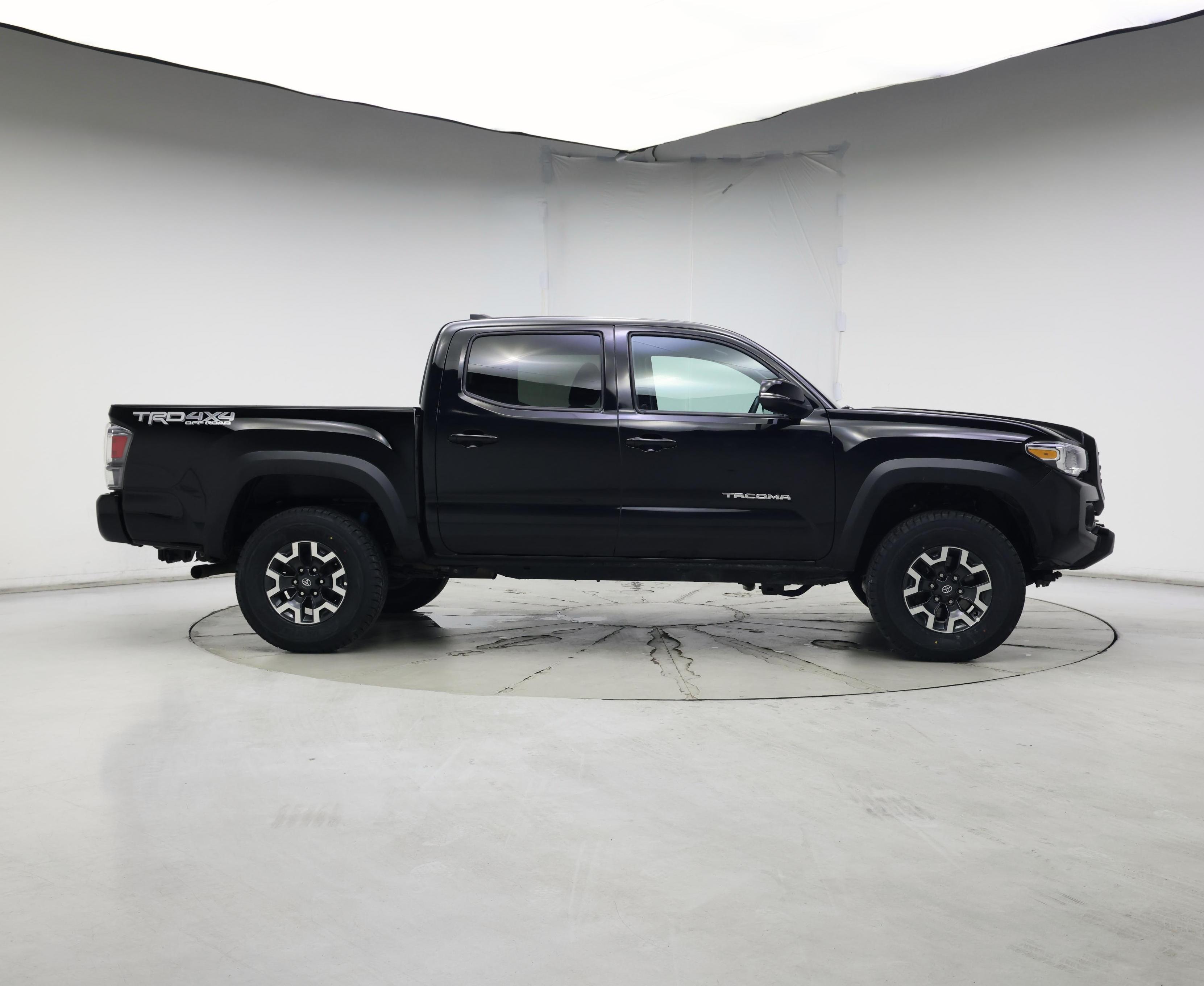 Thumbnail: 2023 Toyota Tacoma - 7