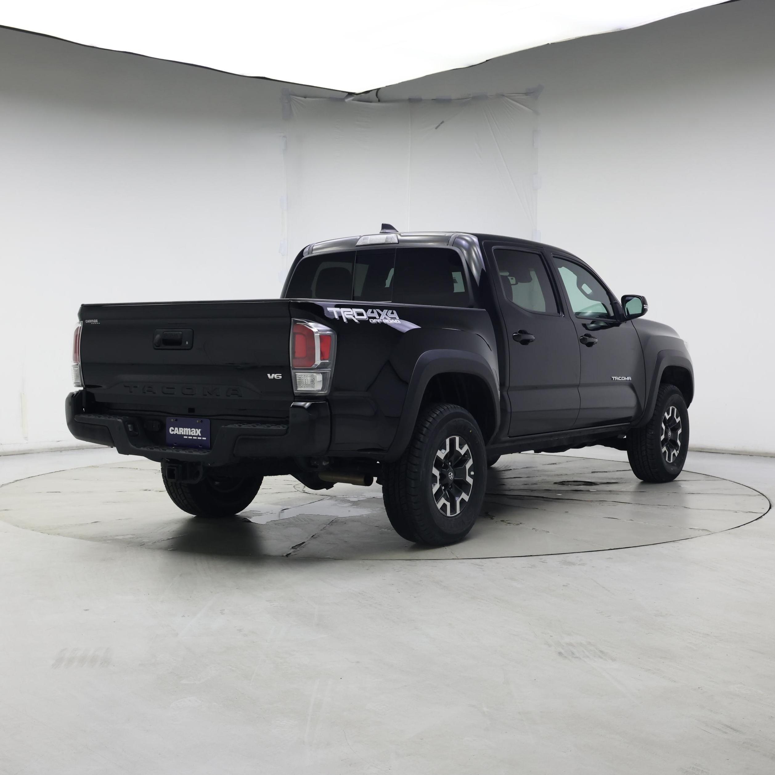 Thumbnail: 2023 Toyota Tacoma - 8