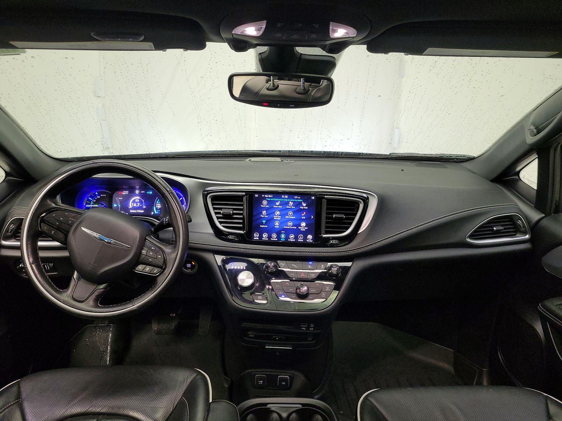 Thumbnail: 2020 Chrysler Pacifica - 9