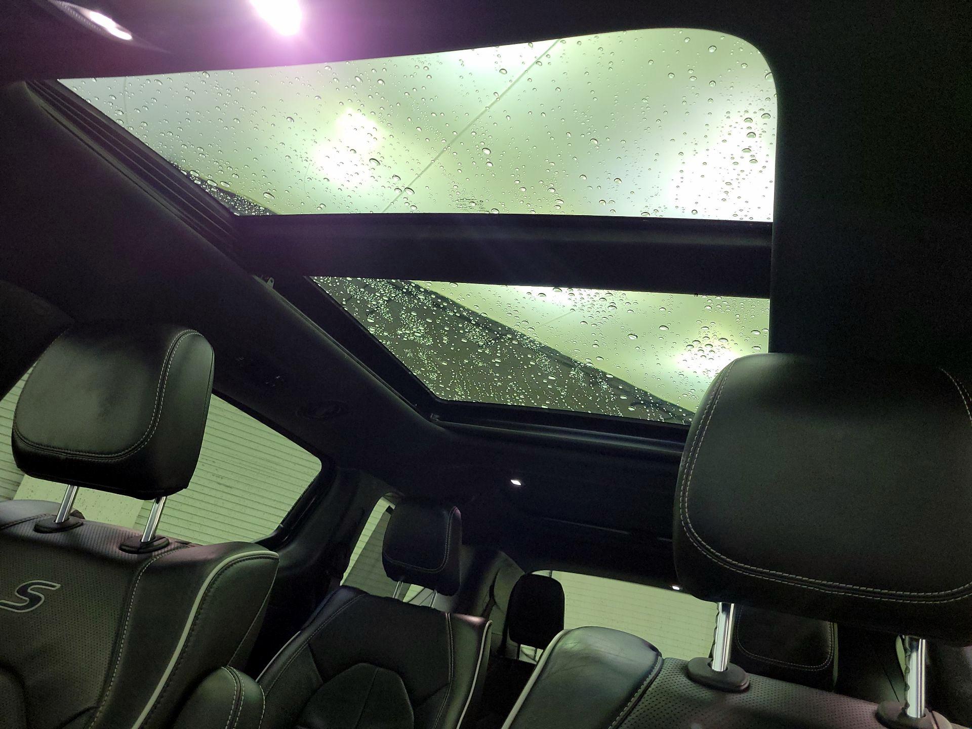 Thumbnail: 2020 Chrysler Pacifica - 19