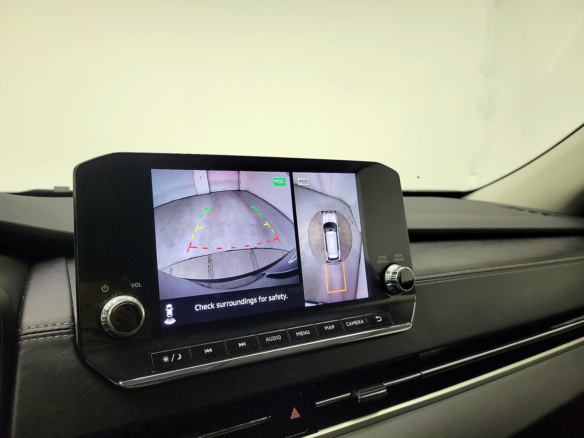 Thumbnail: 2024 Mitsubishi Outlander - 15