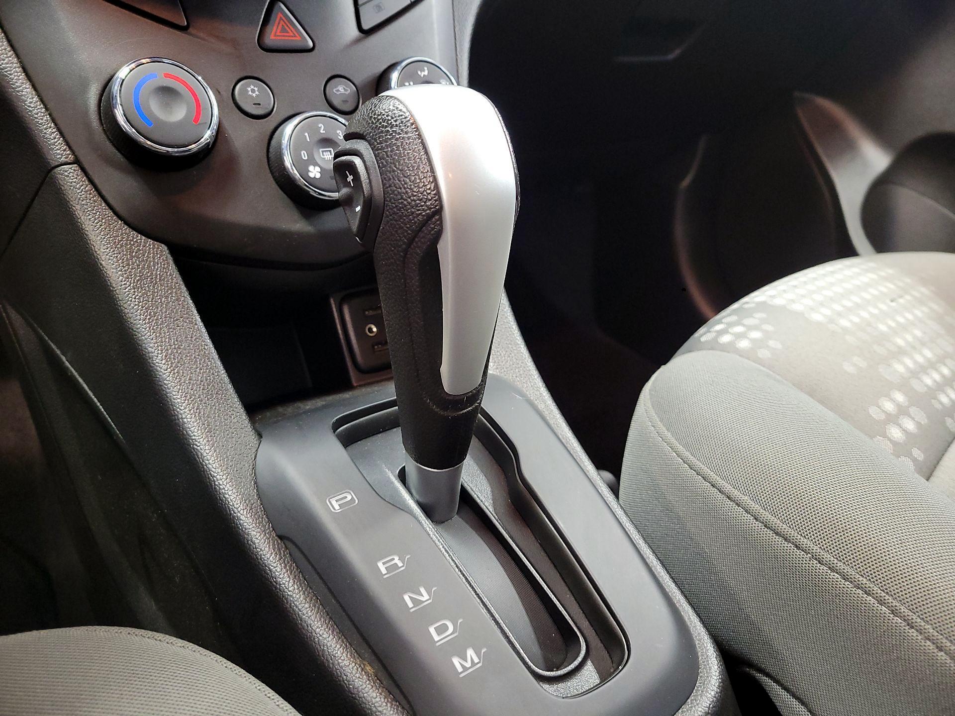 Thumbnail: 2020 Chevrolet Sonic - 17