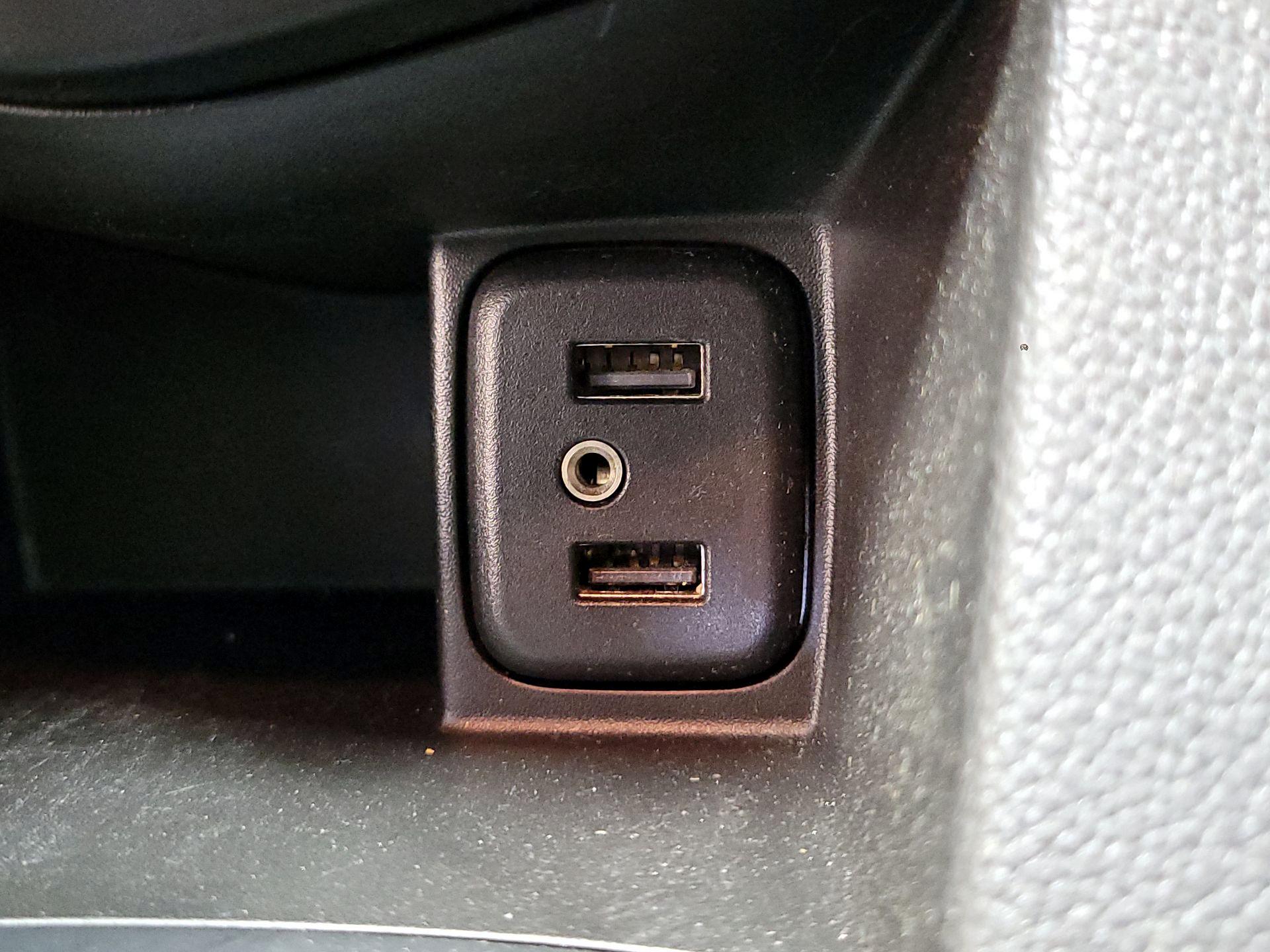 Thumbnail: 2020 Chevrolet Sonic - 18