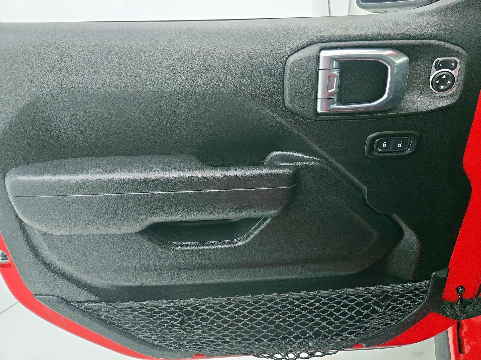 Thumbnail: 2022 Jeep Wrangler - 12