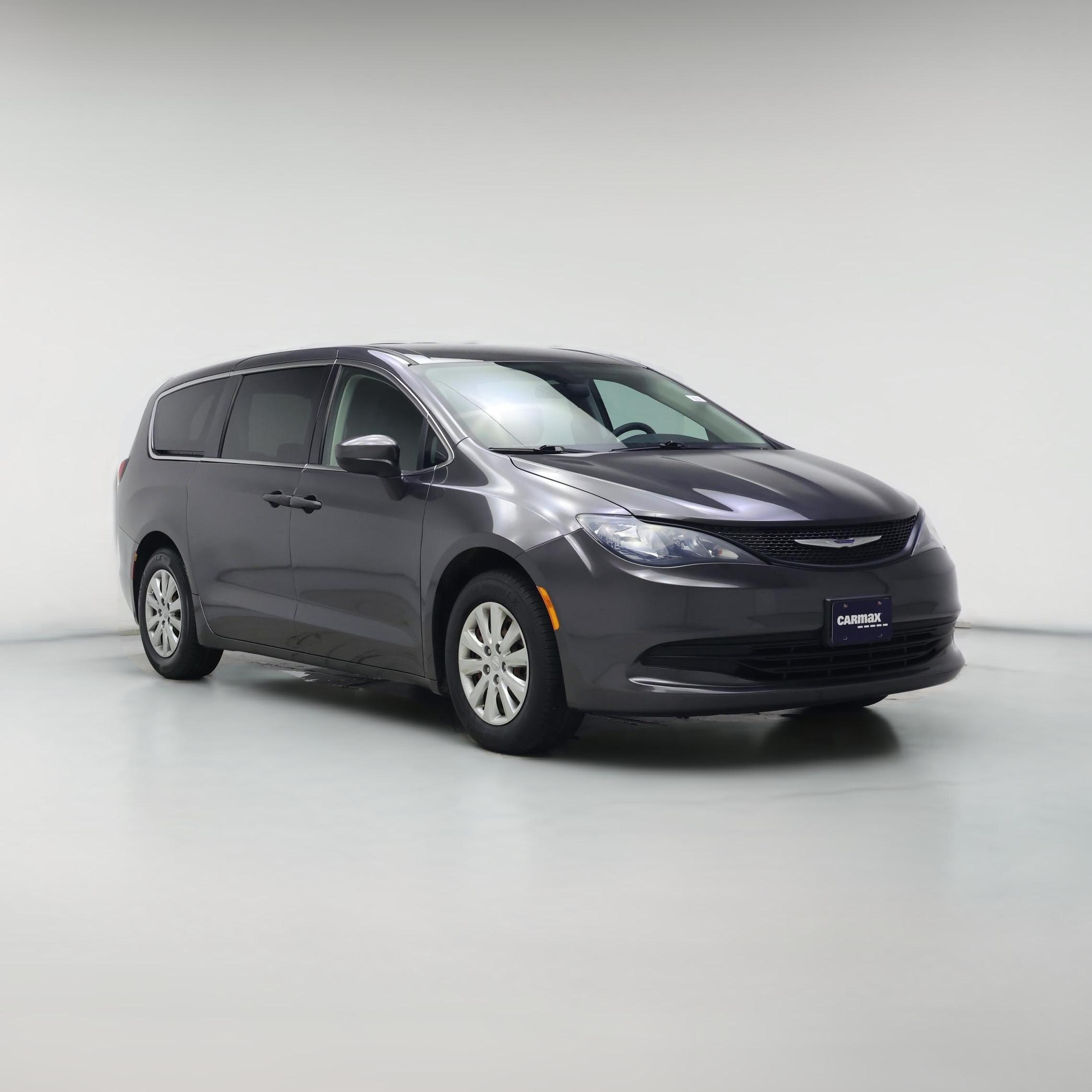 Thumbnail: 2020 Chrysler Voyager - 1