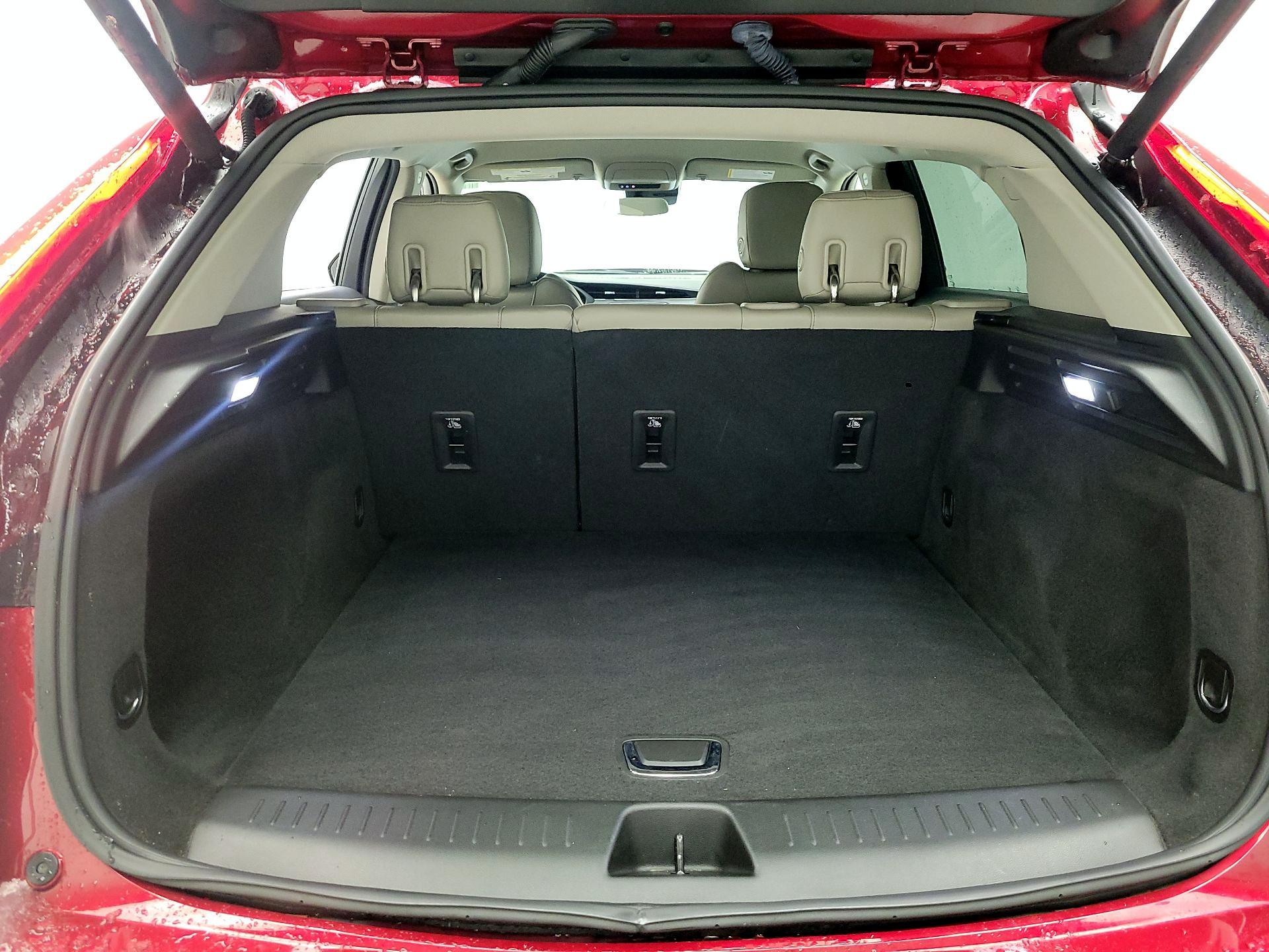 Thumbnail: 2023 Cadillac XT4 - 20