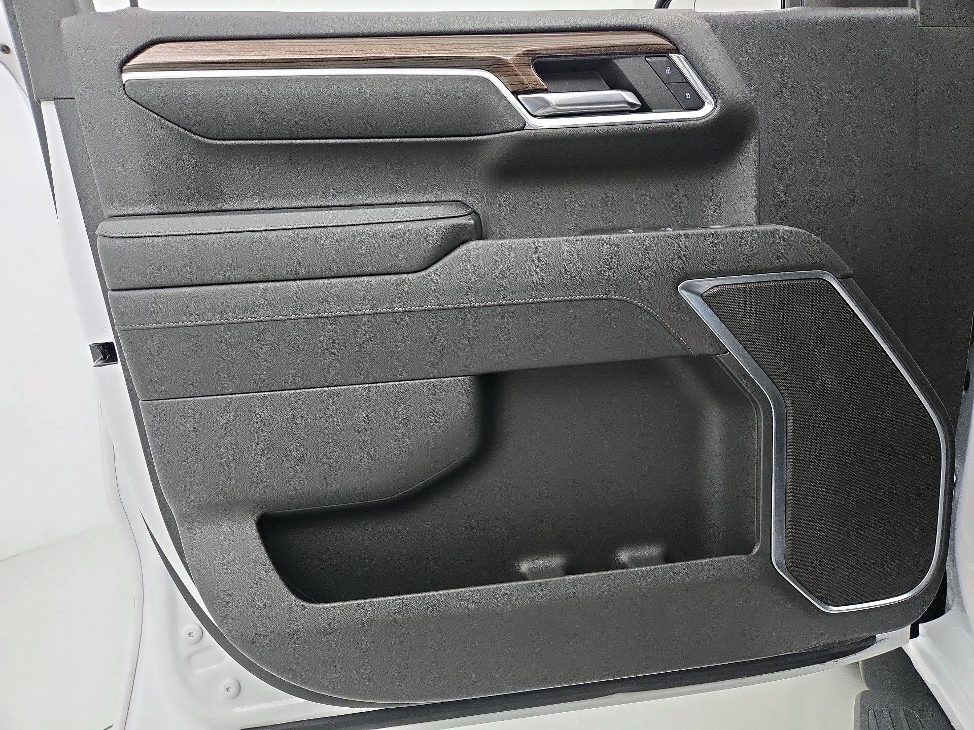 Thumbnail: 2024 Chevrolet Silverado 1500 - 12