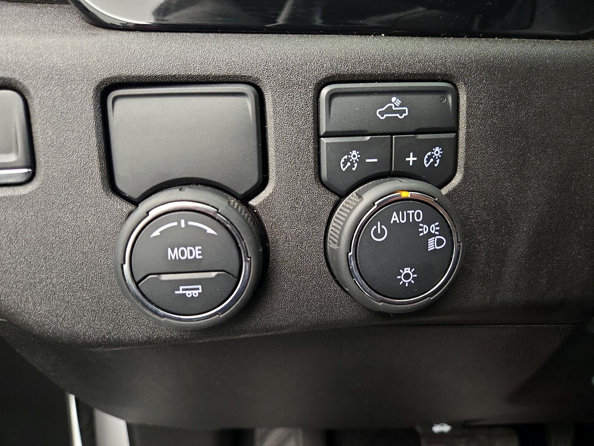 Thumbnail: 2024 Chevrolet Silverado 1500 - 13