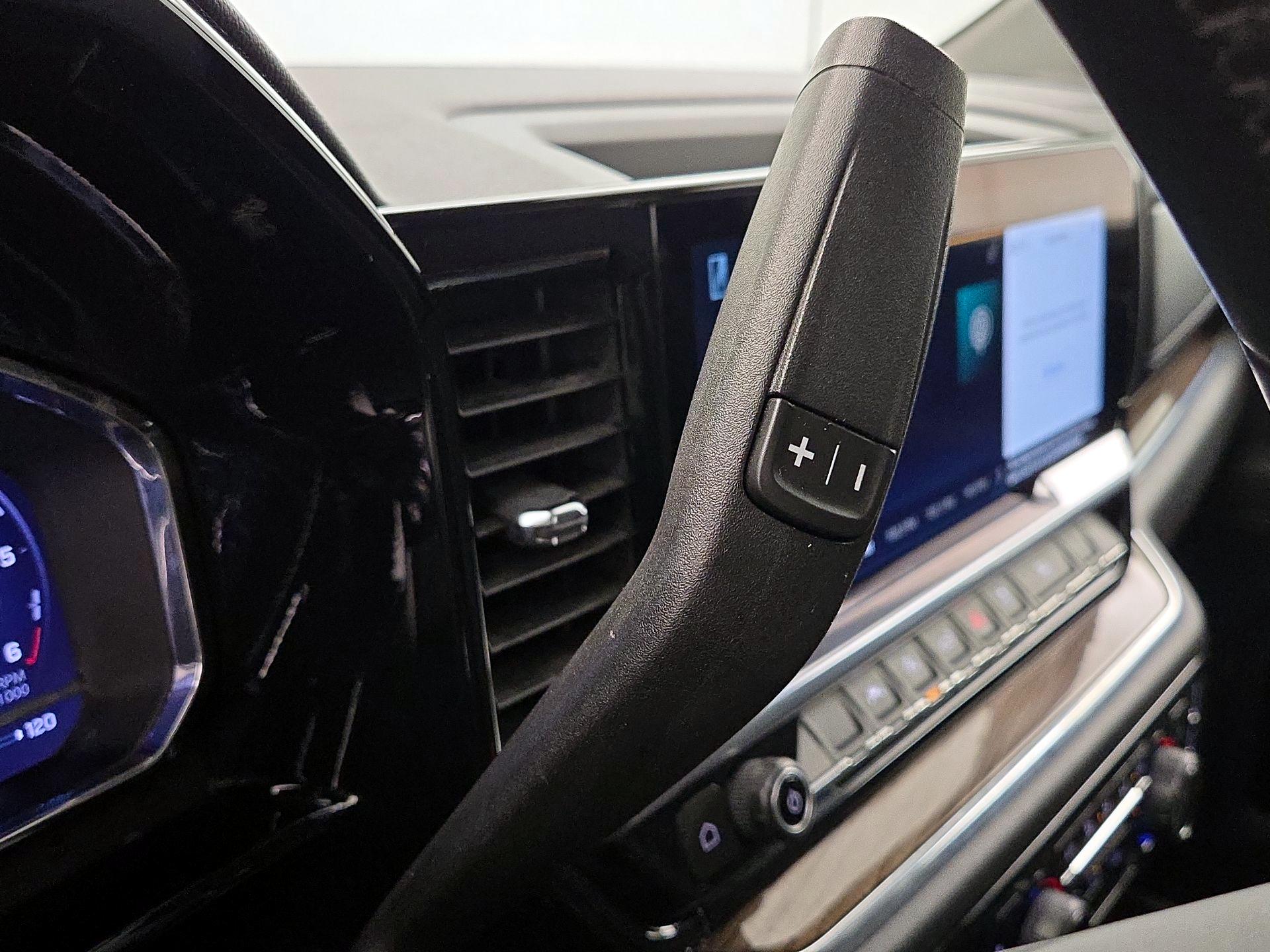 Thumbnail: 2024 Chevrolet Silverado 1500 - 18