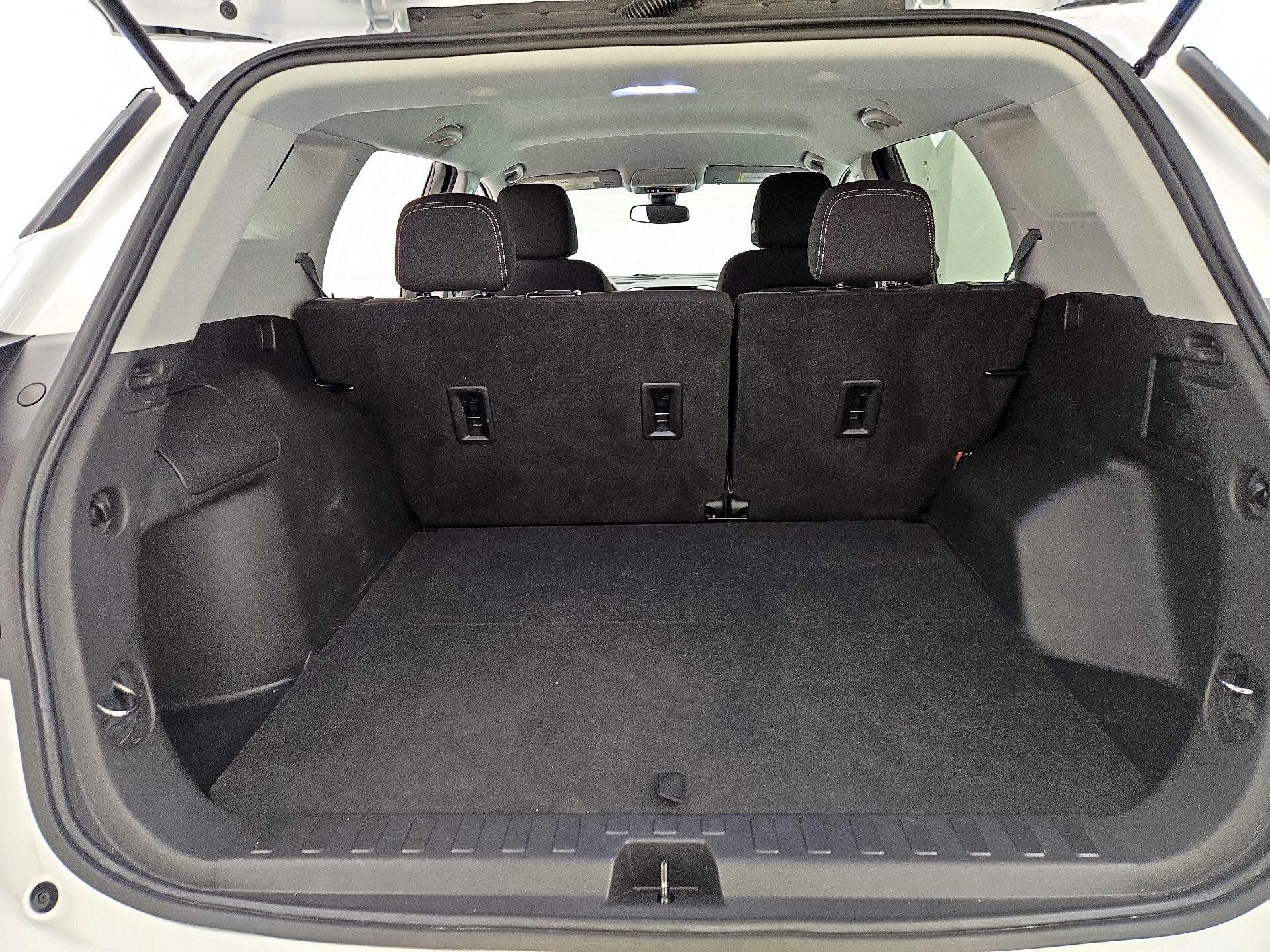 Thumbnail: 2022 GMC Terrain - 20