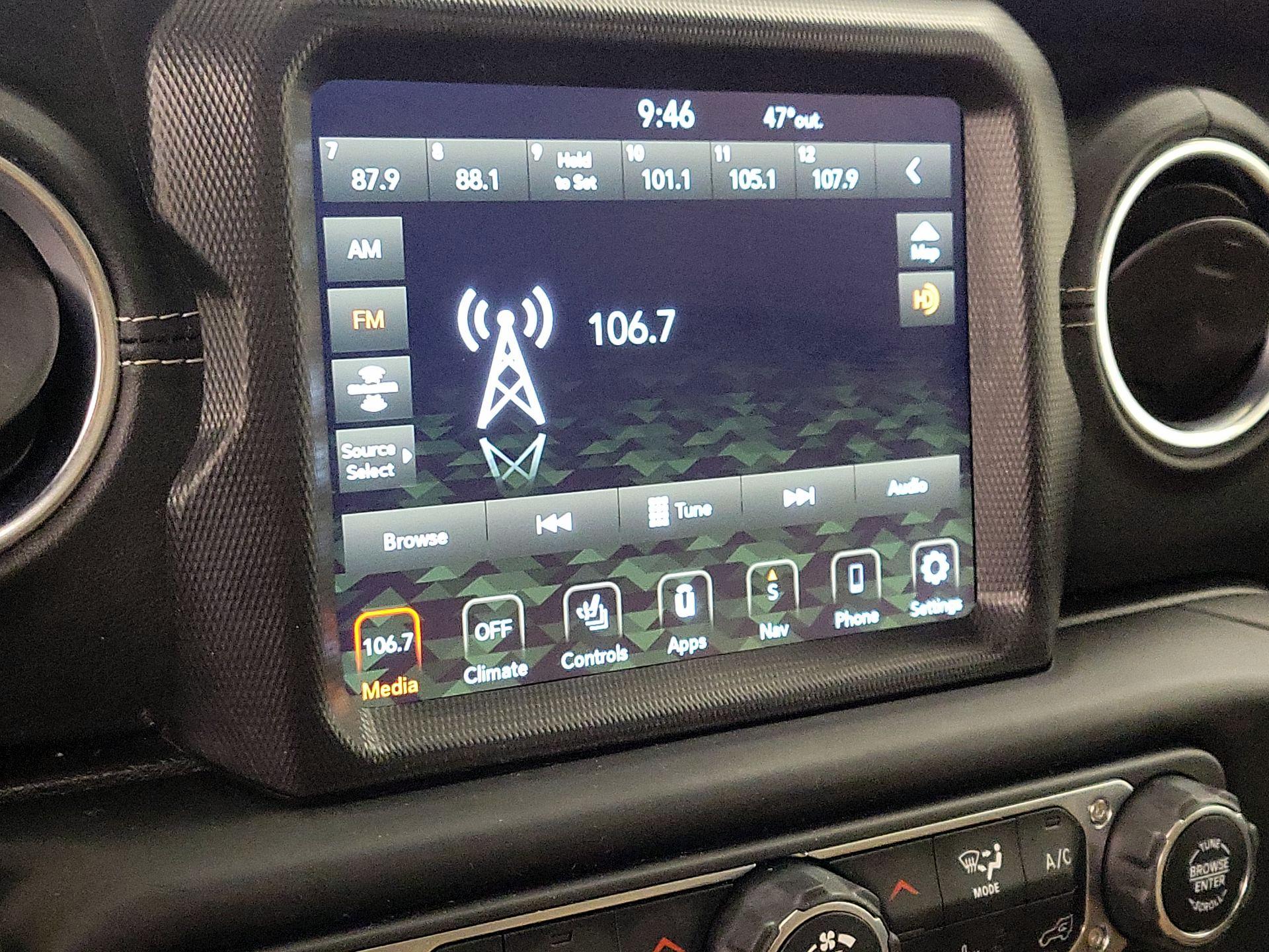 Thumbnail: 2021 Jeep Wrangler - 16