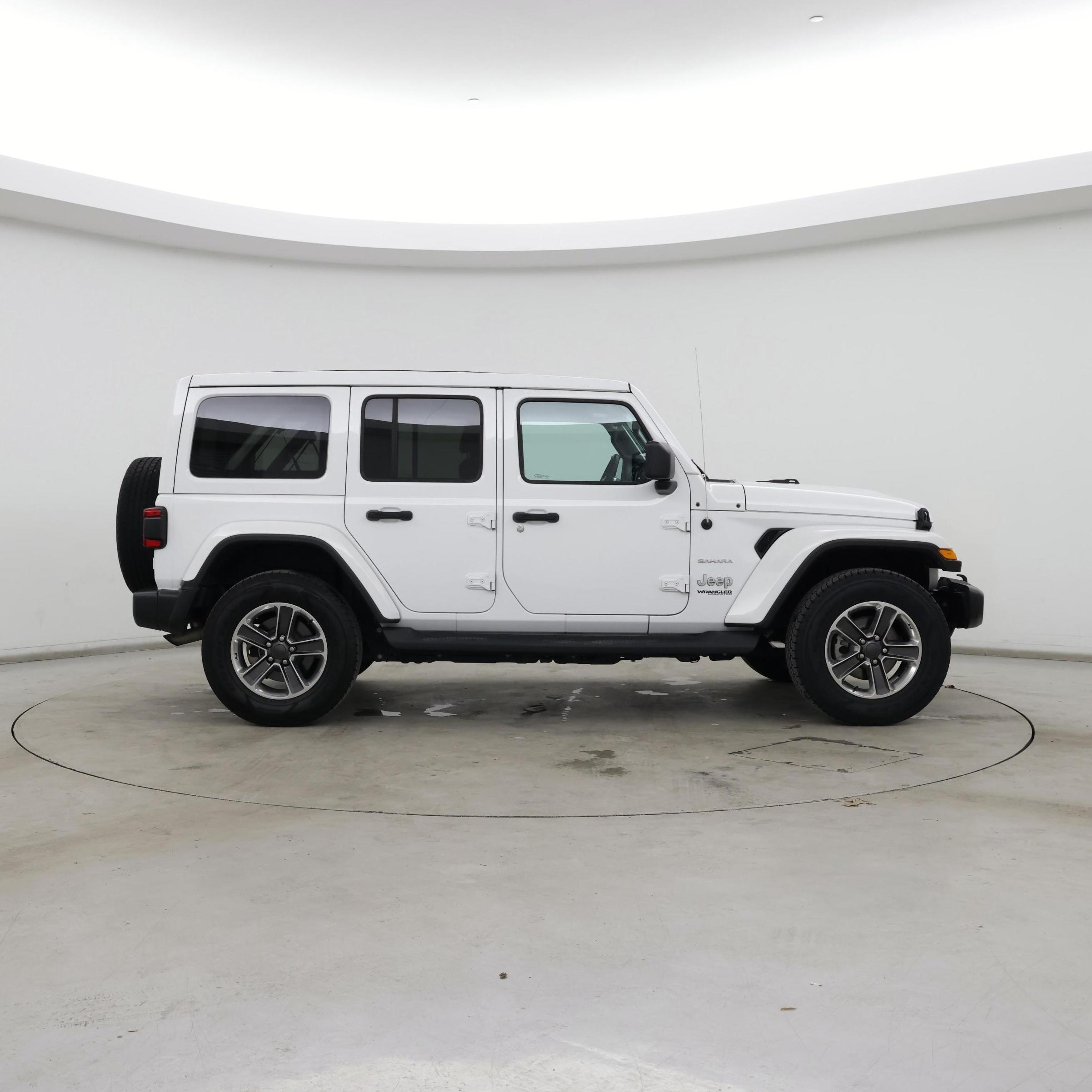 Thumbnail: 2021 Jeep Wrangler - 7