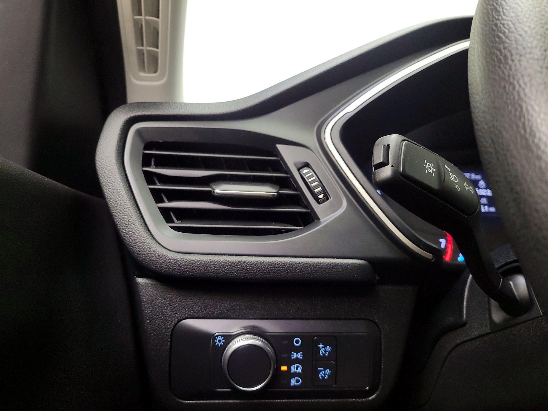 Thumbnail: 2022 Ford Escape - 13