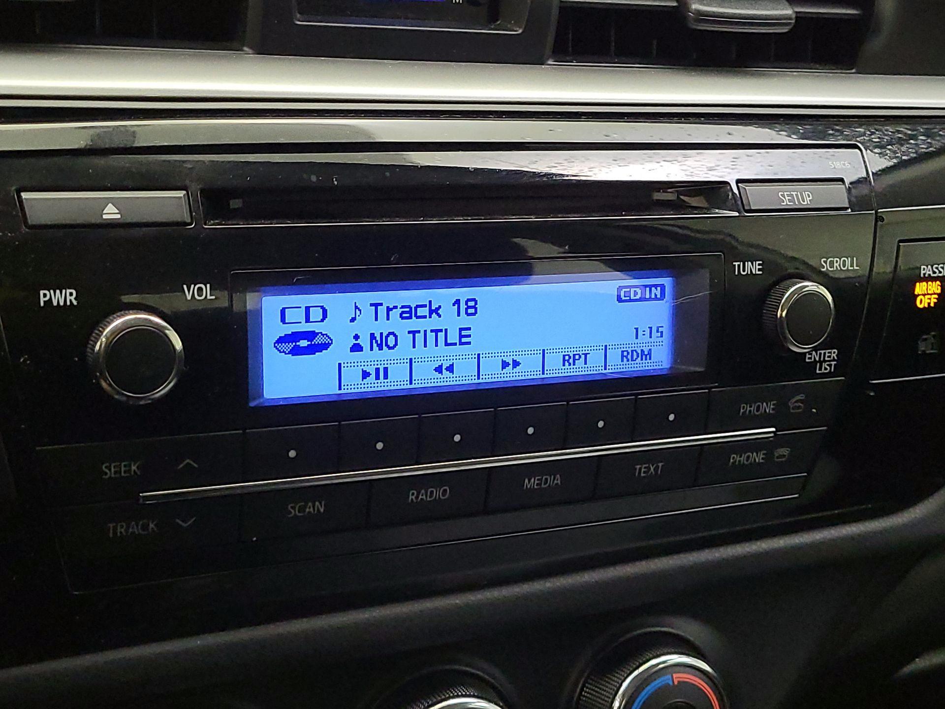 Thumbnail: 2014 Toyota Corolla - 14