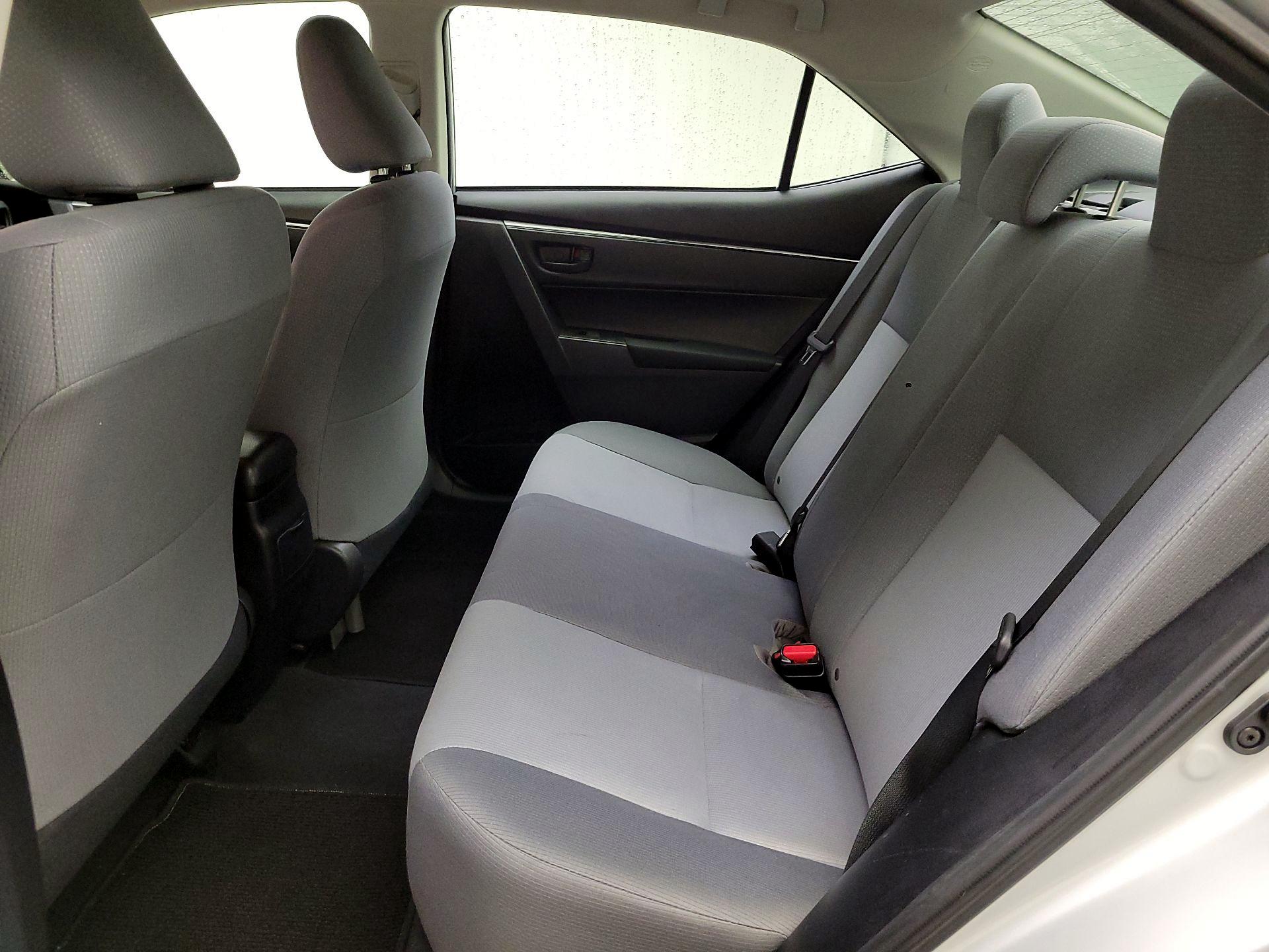 Thumbnail: 2014 Toyota Corolla - 18