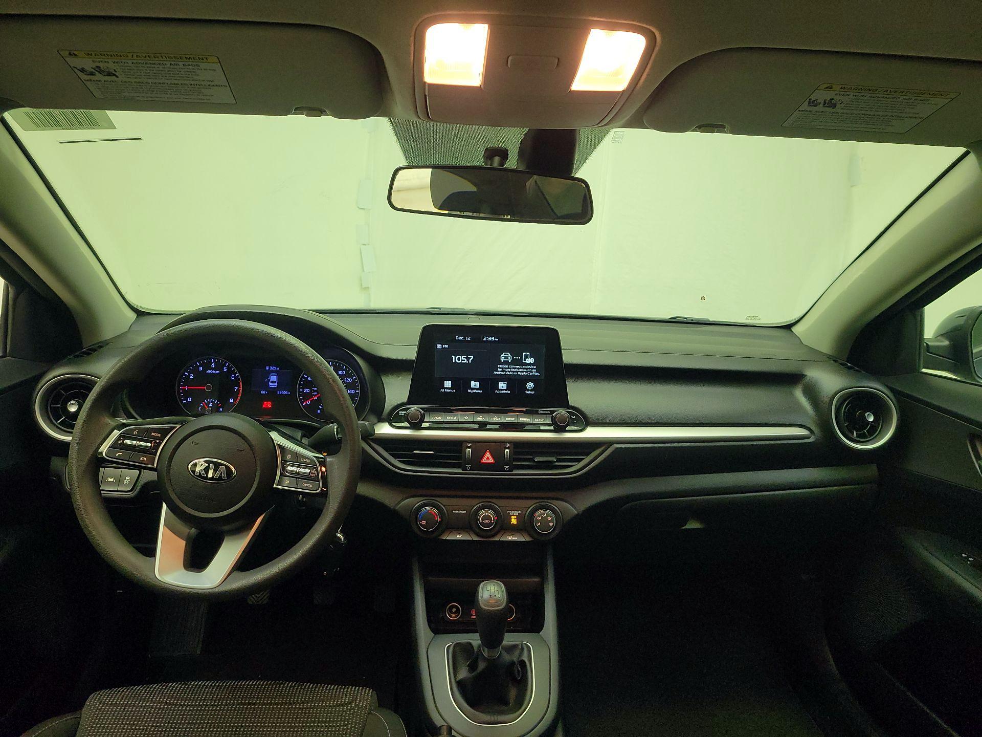 Thumbnail: 2020 Kia Forte - 9