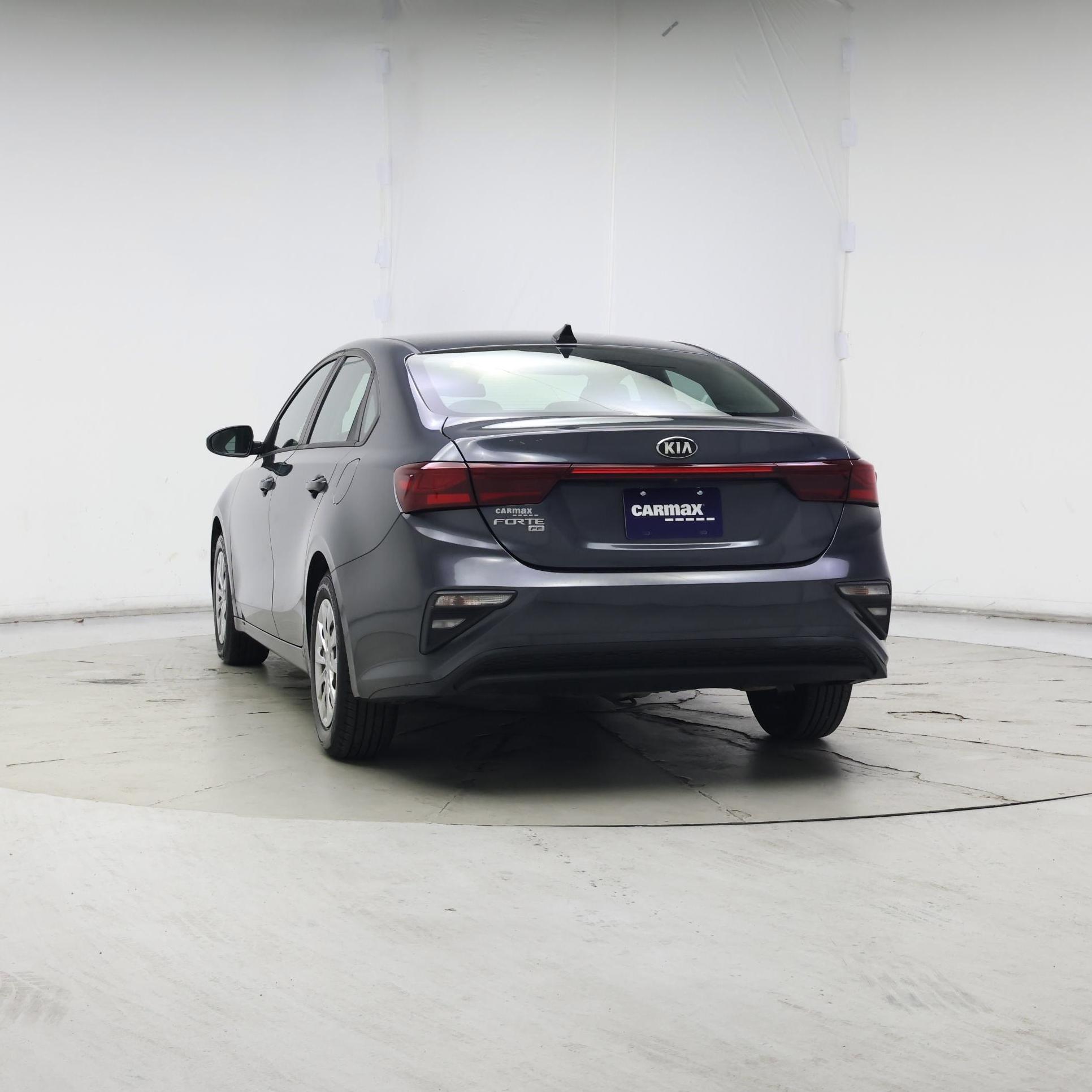 Thumbnail: 2020 Kia Forte - 6