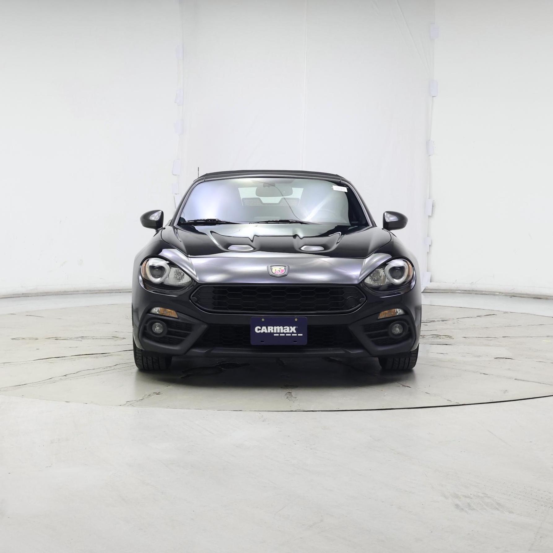 Thumbnail: 2017 Fiat 124 Spider - 5