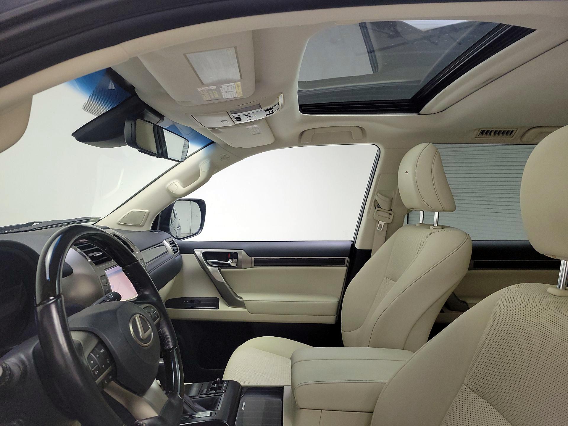 Thumbnail: 2021 Lexus GX - 20