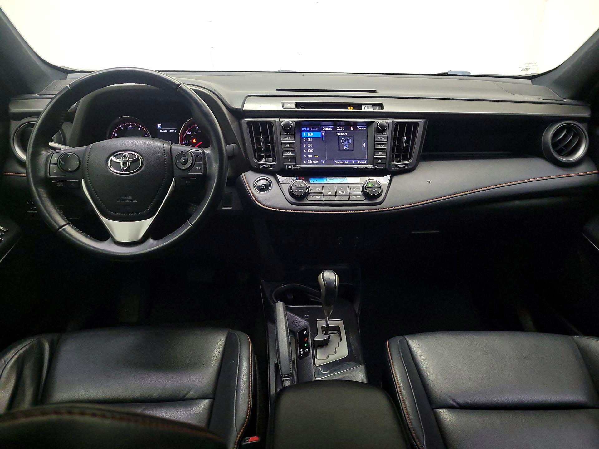 Thumbnail: 2016 Toyota RAV4 - 9