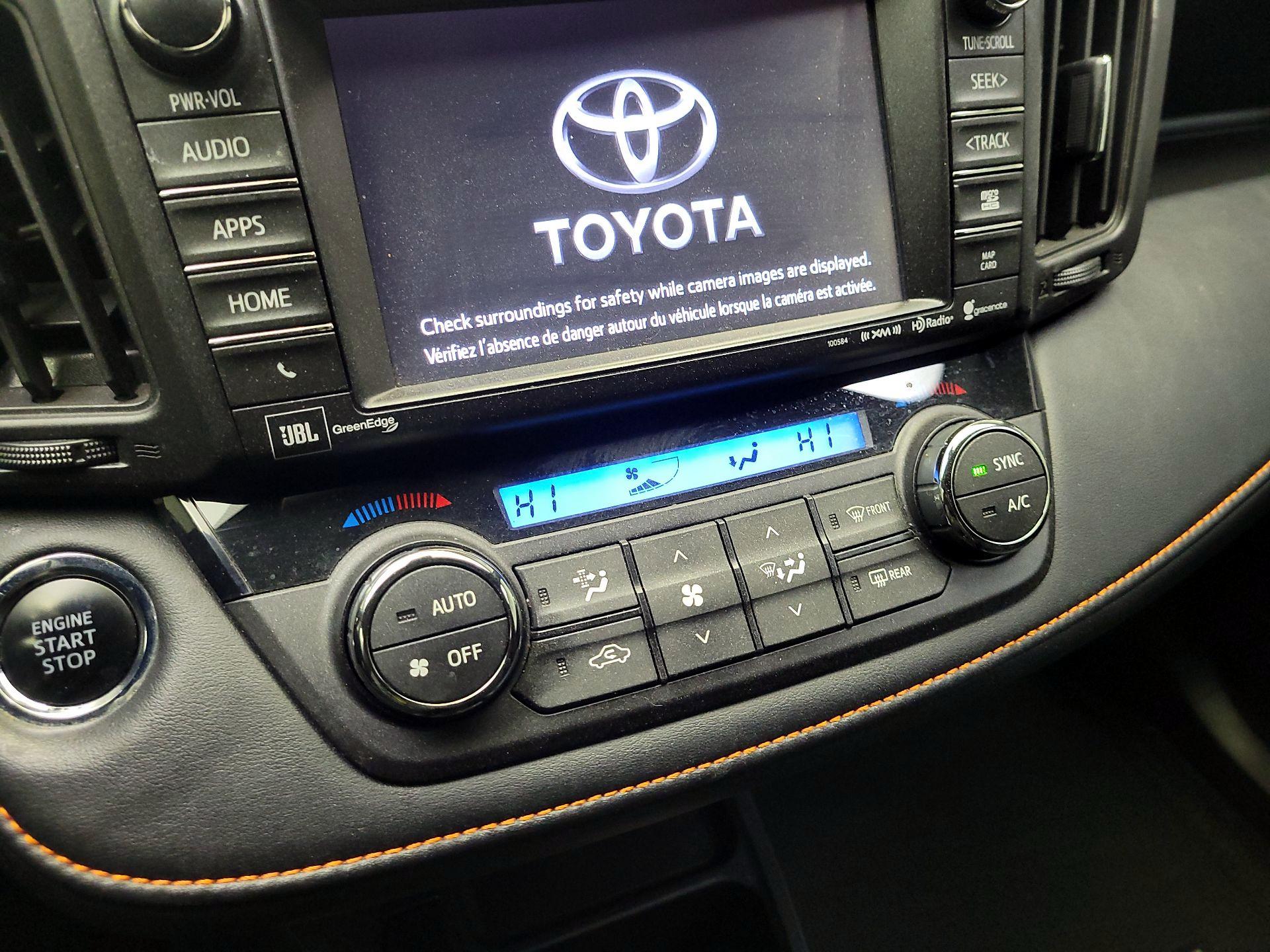 Thumbnail: 2016 Toyota RAV4 - 16