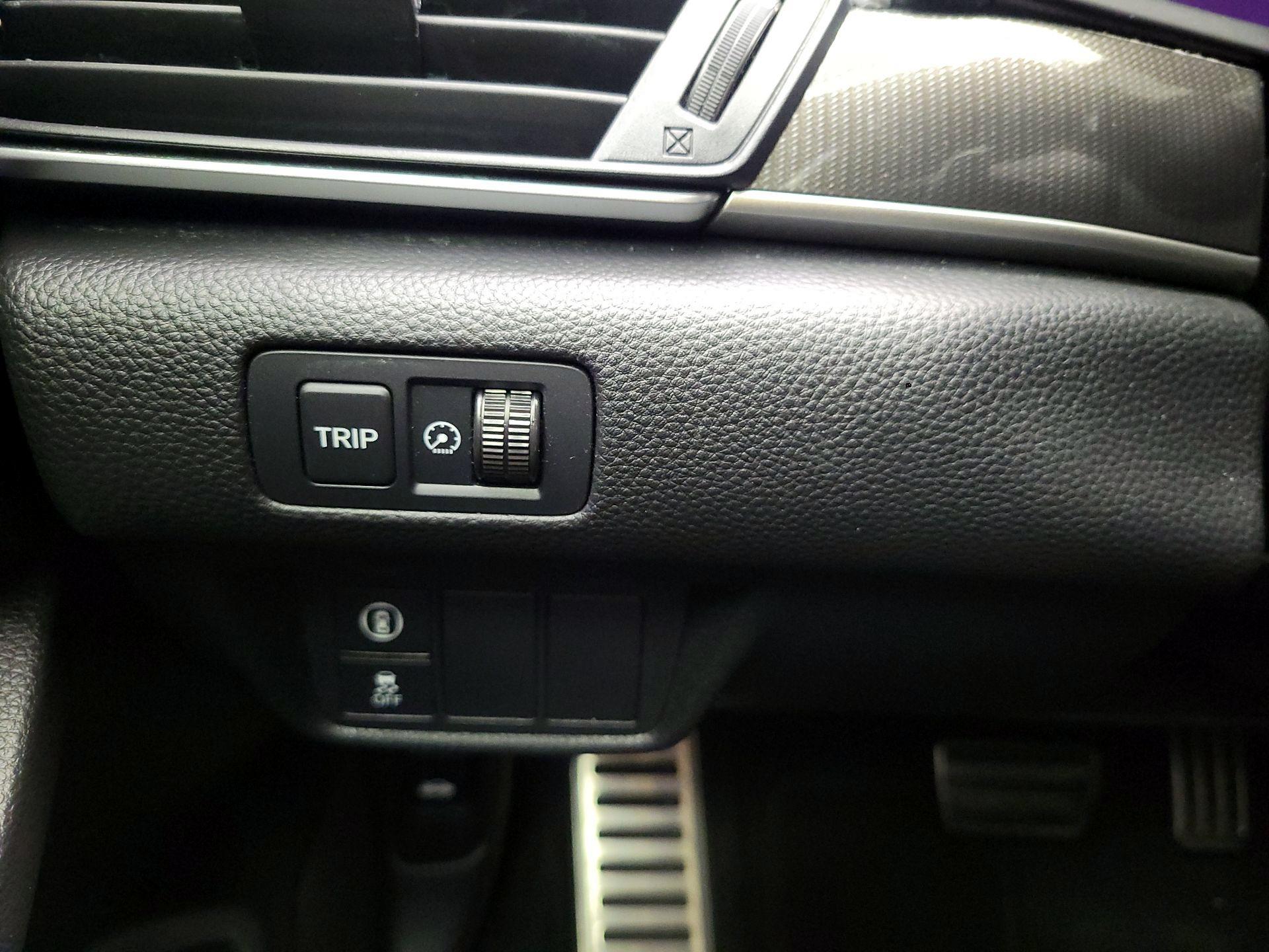 Thumbnail: 2019 Honda Accord - 13