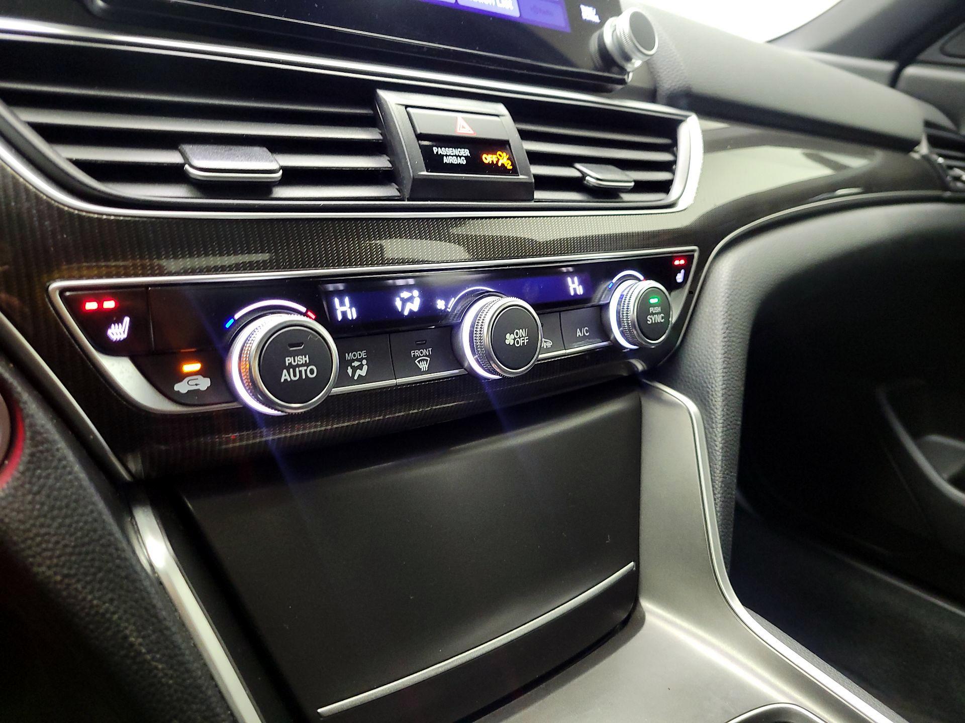 Thumbnail: 2019 Honda Accord - 16