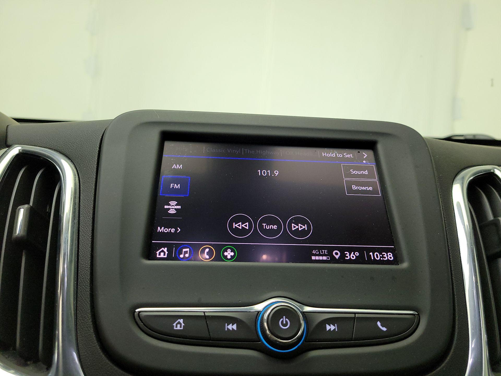 Thumbnail: 2022 Chevrolet Equinox - 15