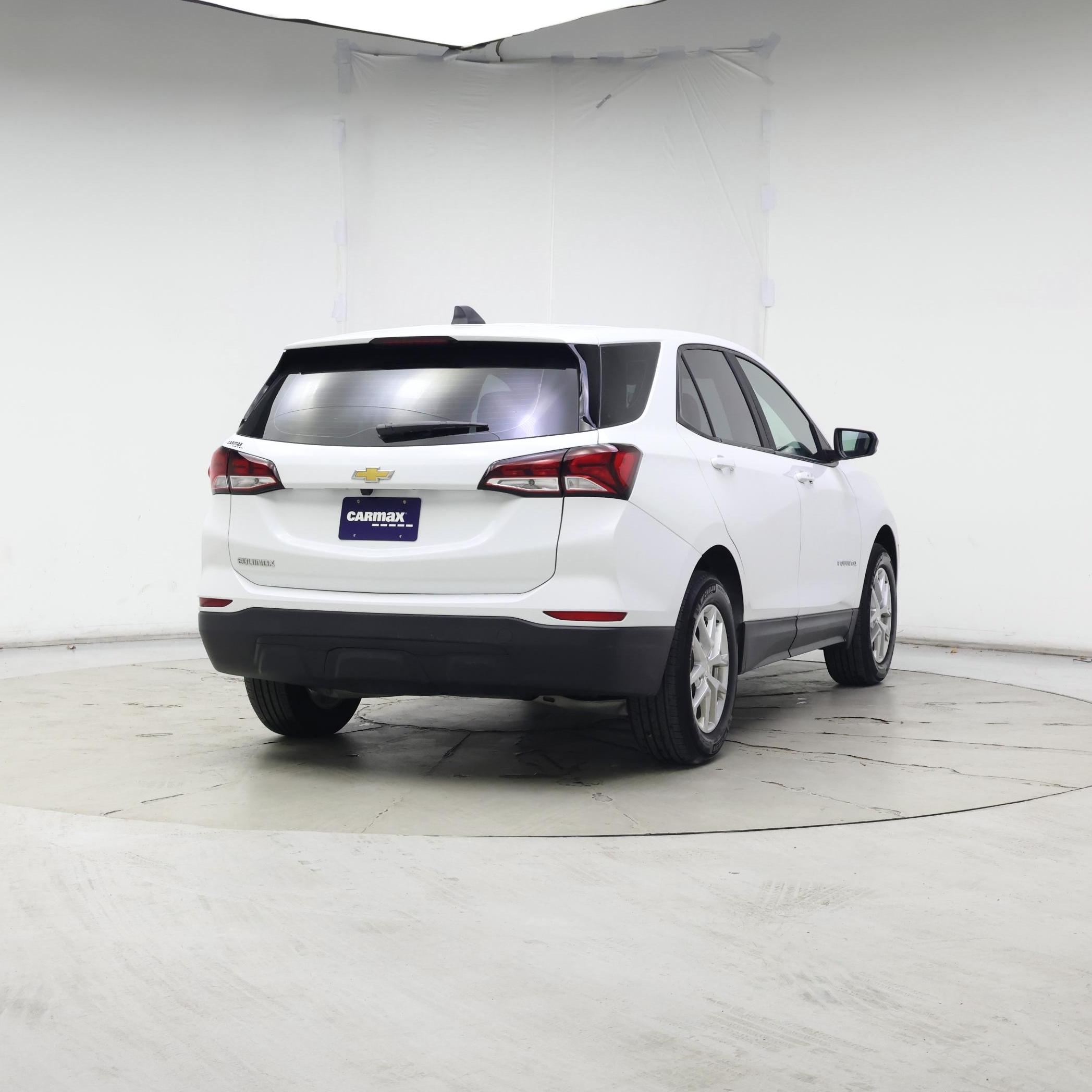 Thumbnail: 2022 Chevrolet Equinox - 8