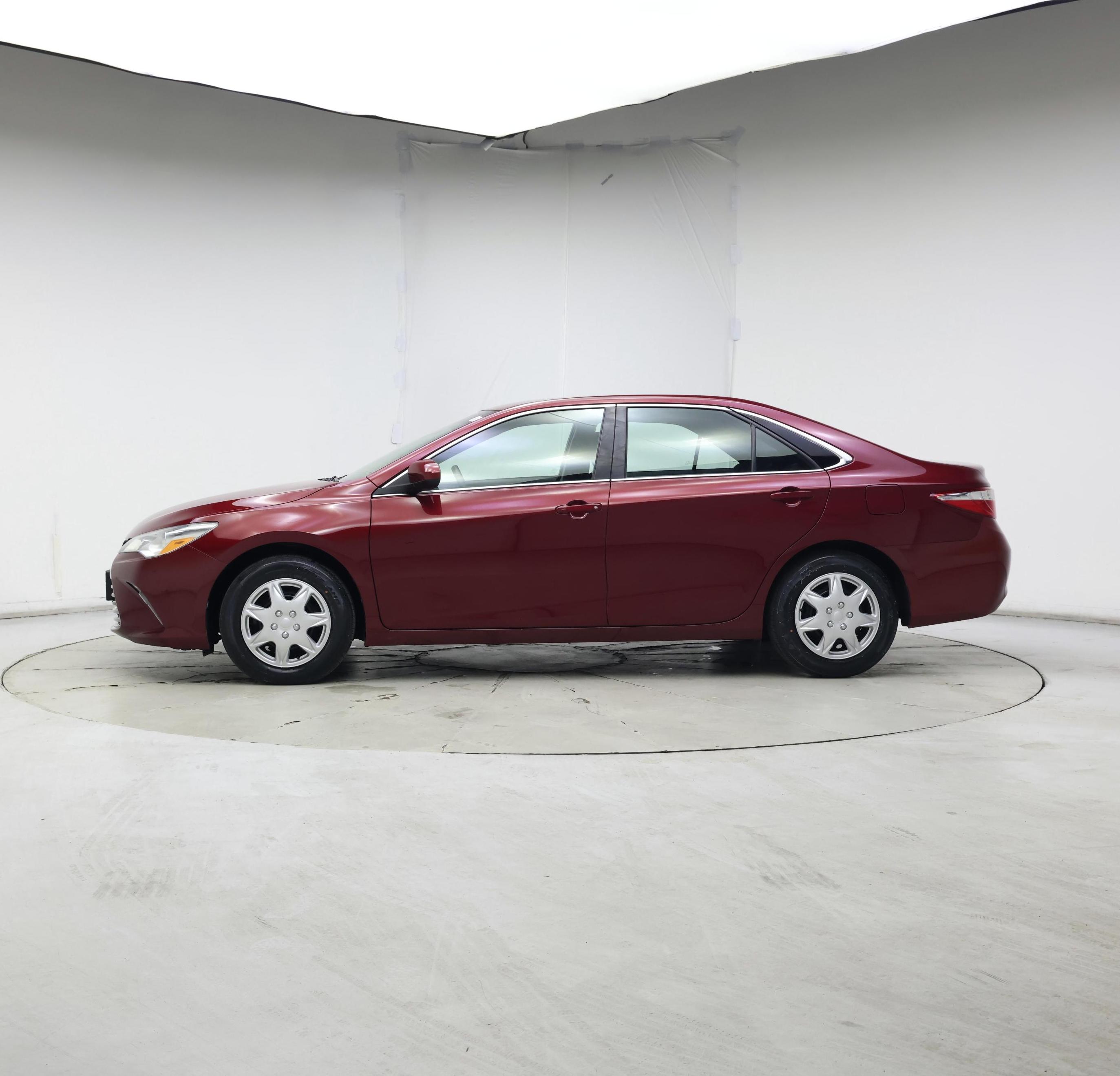 Thumbnail: 2017 Toyota Camry - 3