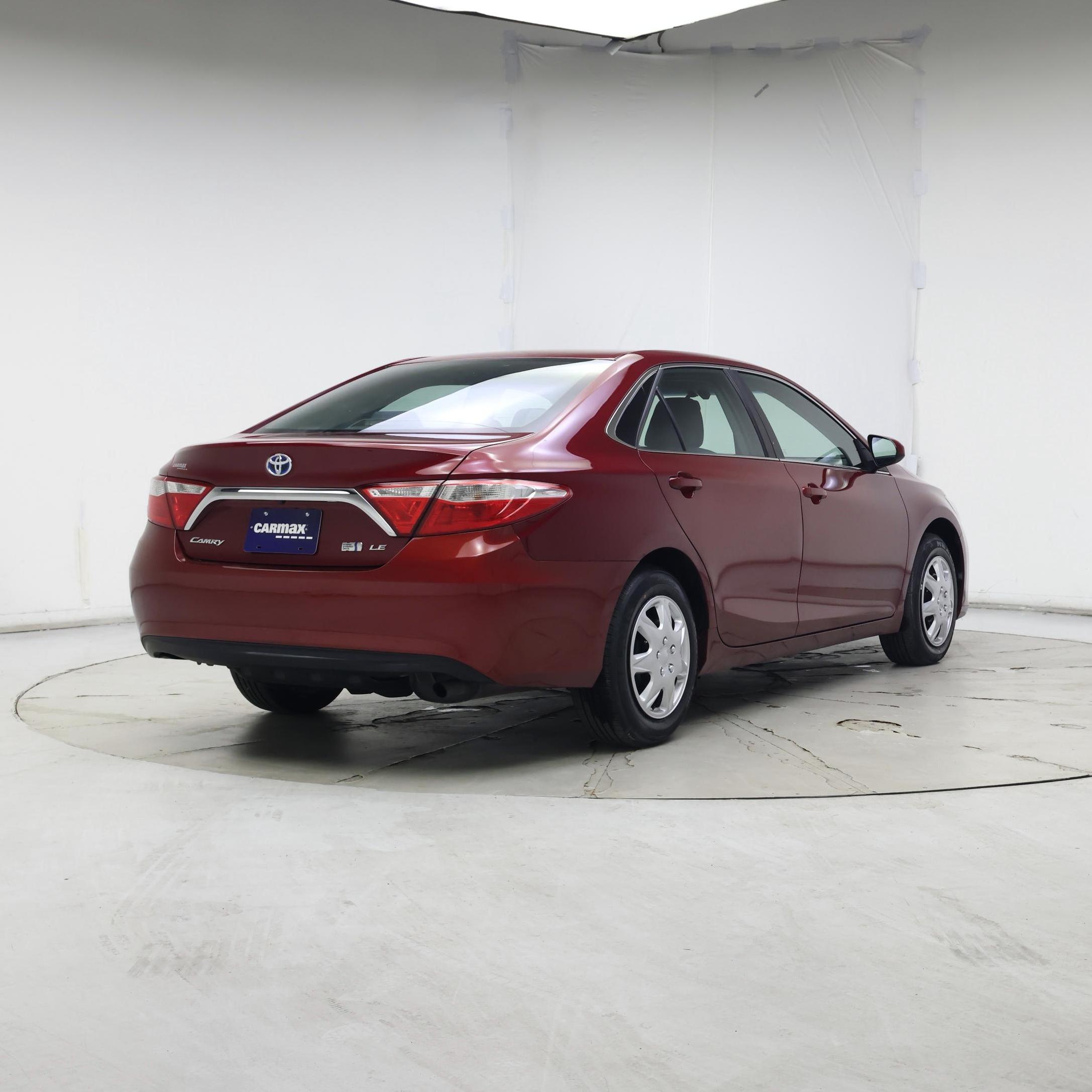 Thumbnail: 2017 Toyota Camry - 8