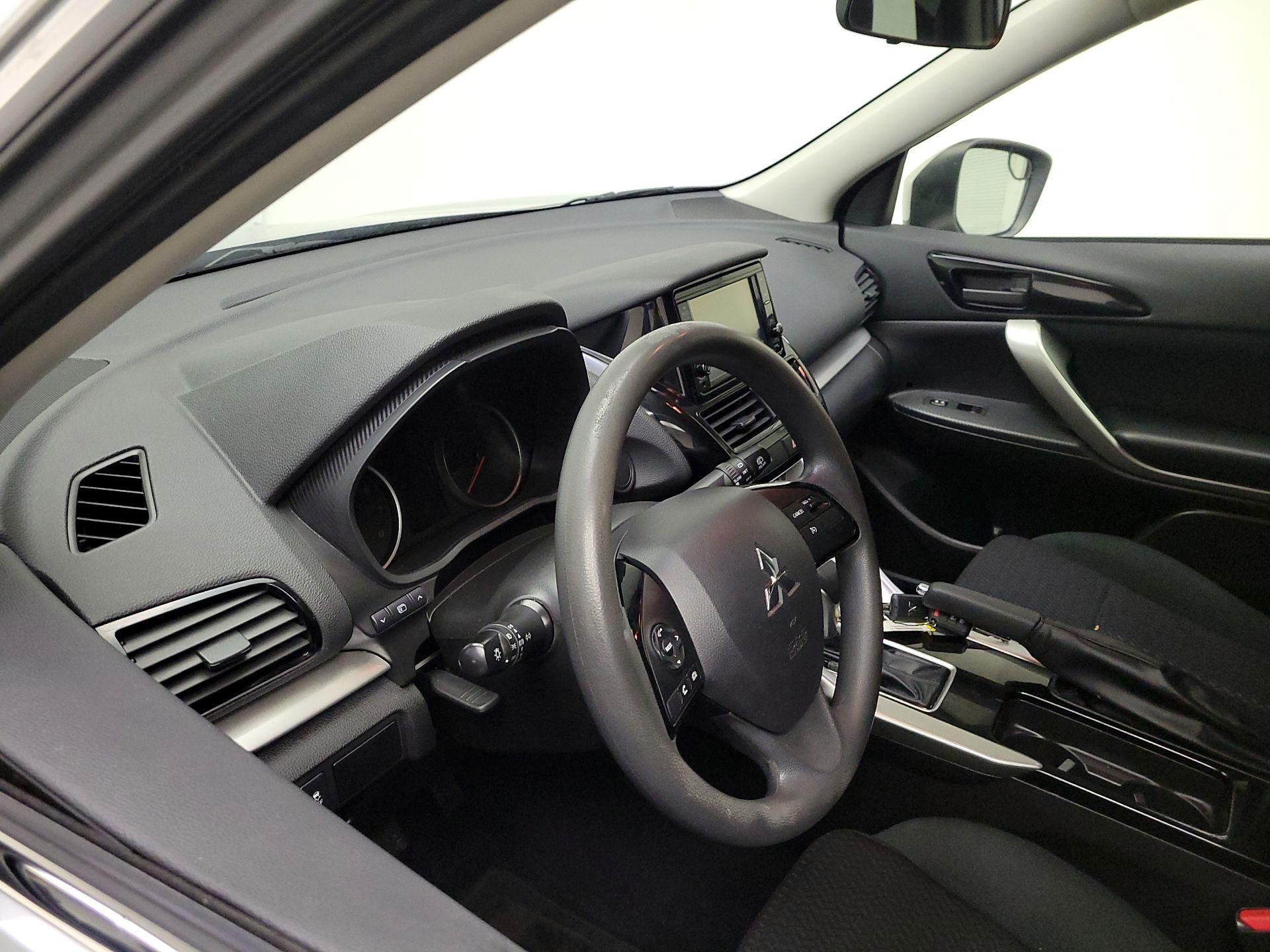 Thumbnail: 2023 Mitsubishi Eclipse Cross - 9